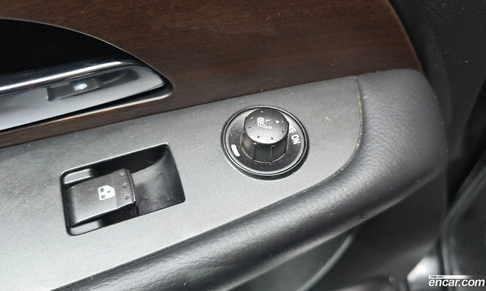 KG Mobility (SsangYong) Rexton W 2014 — 18