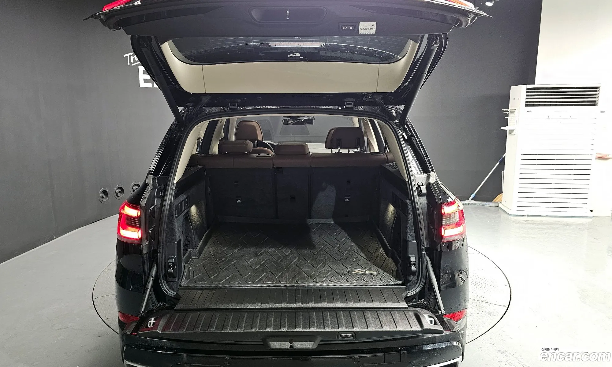 BMW X5 2020 WBACR610 — 19