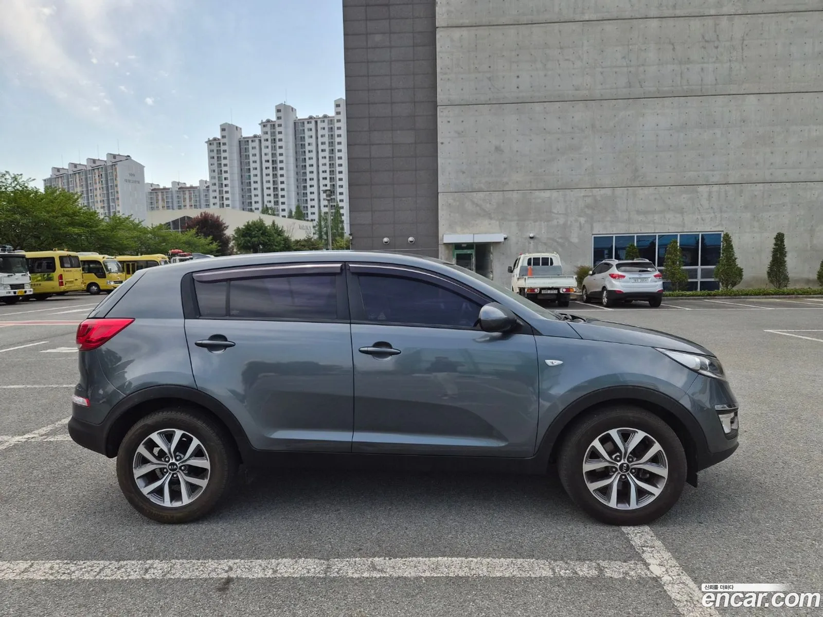 Kia Sportage R 2013 — 2