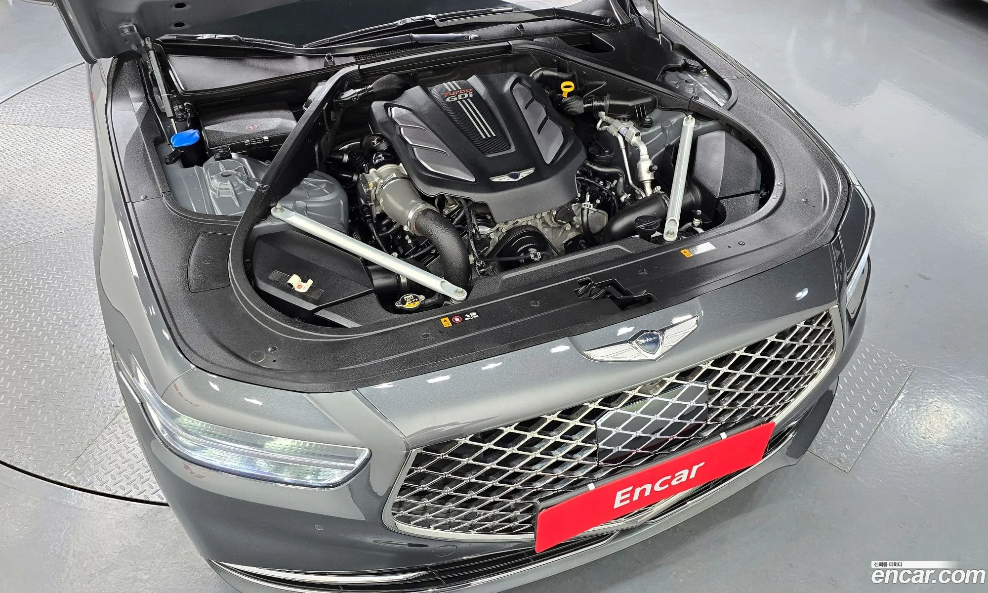 Genesis G90 2019 — 17