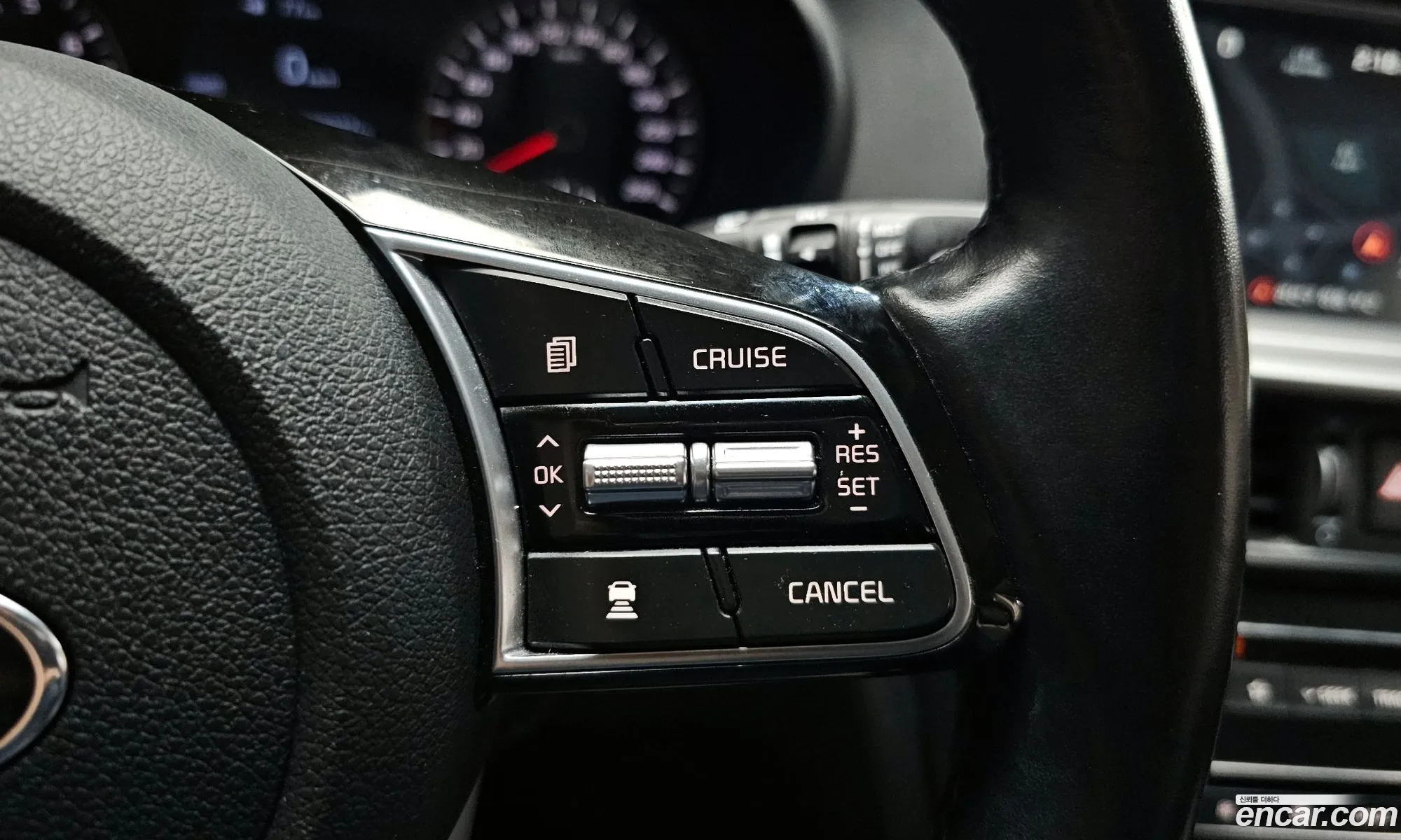 Kia K5 2019 — 14