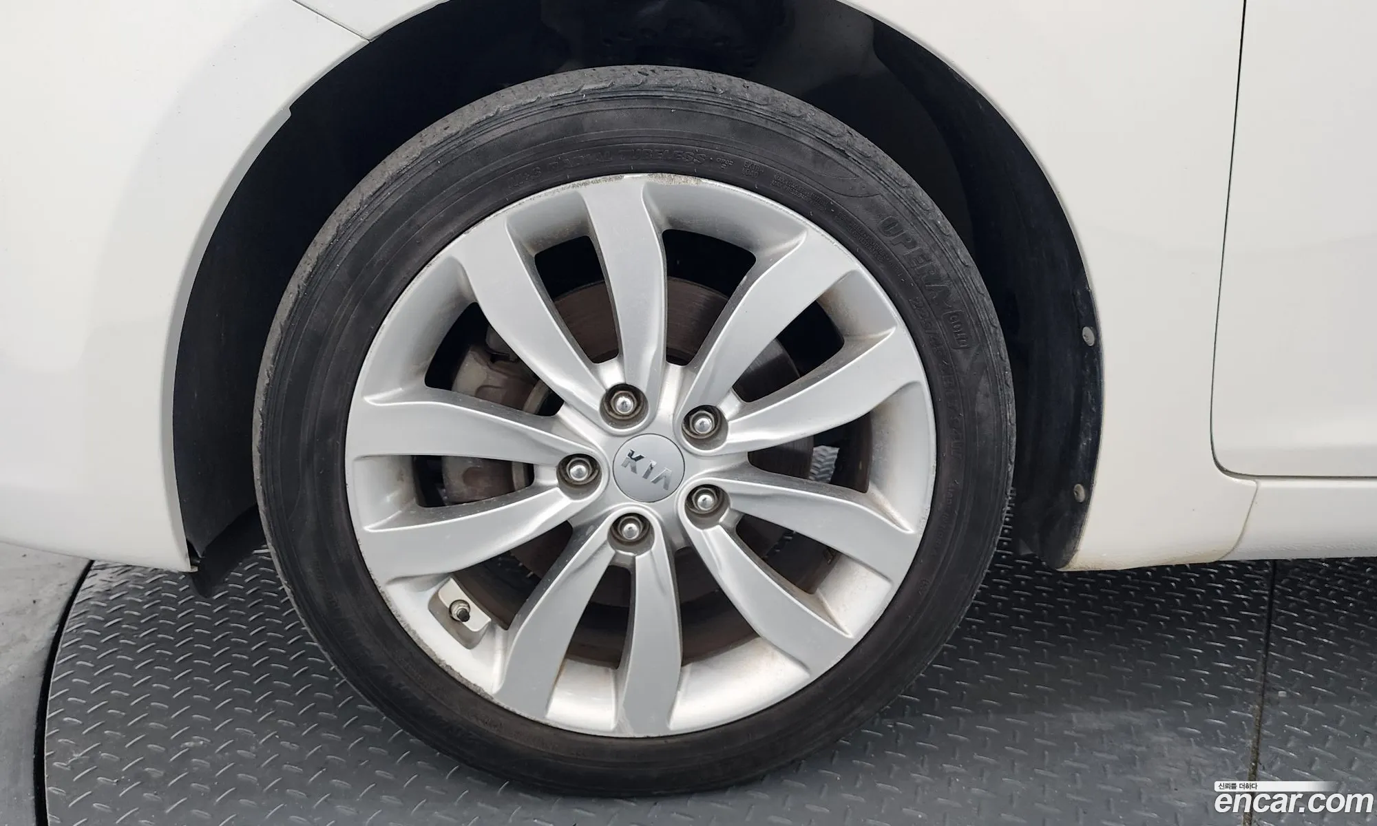 Kia Carens 2014 — 6
