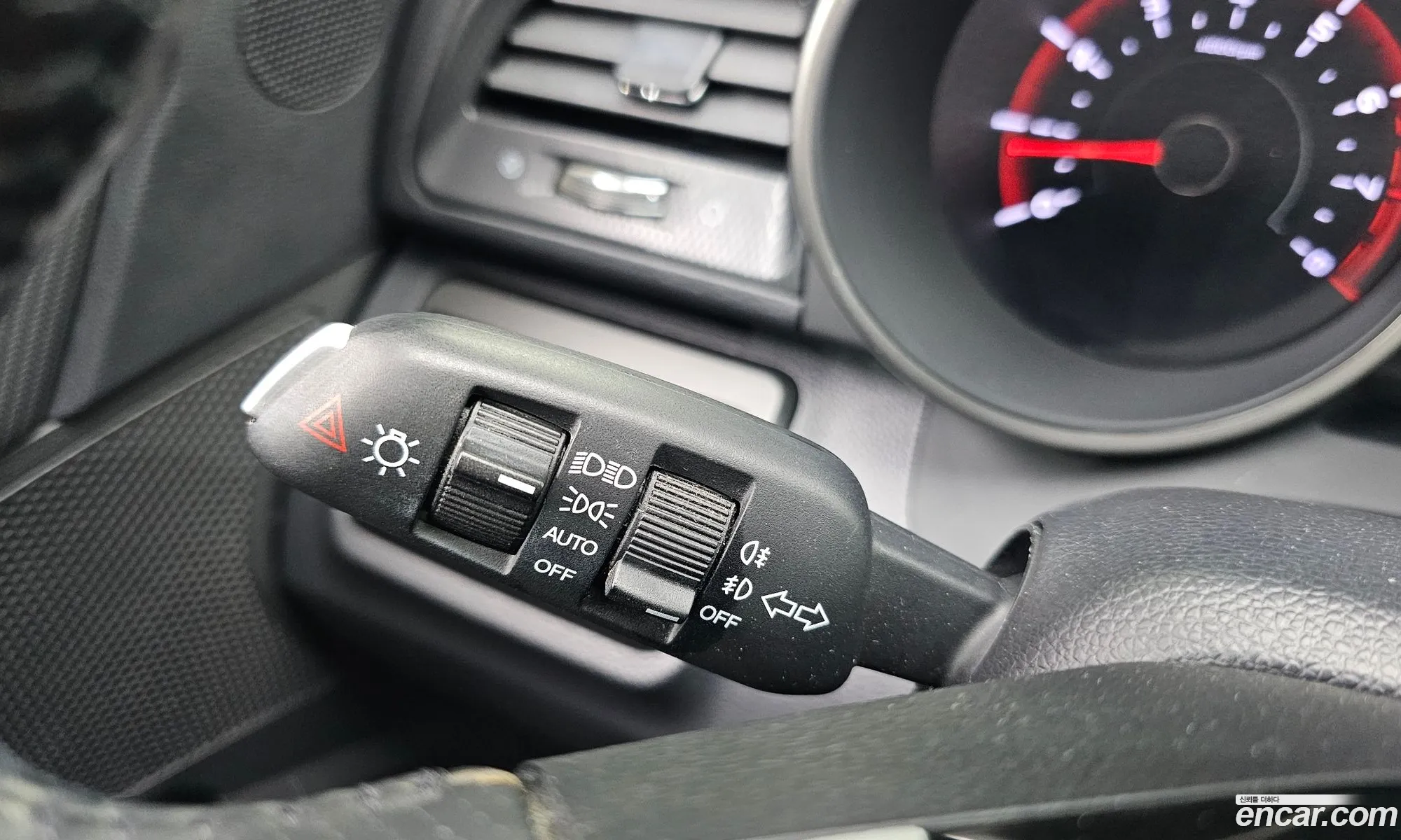 KG Mobility (SsangYong) Tivoli Air 2017 — 20