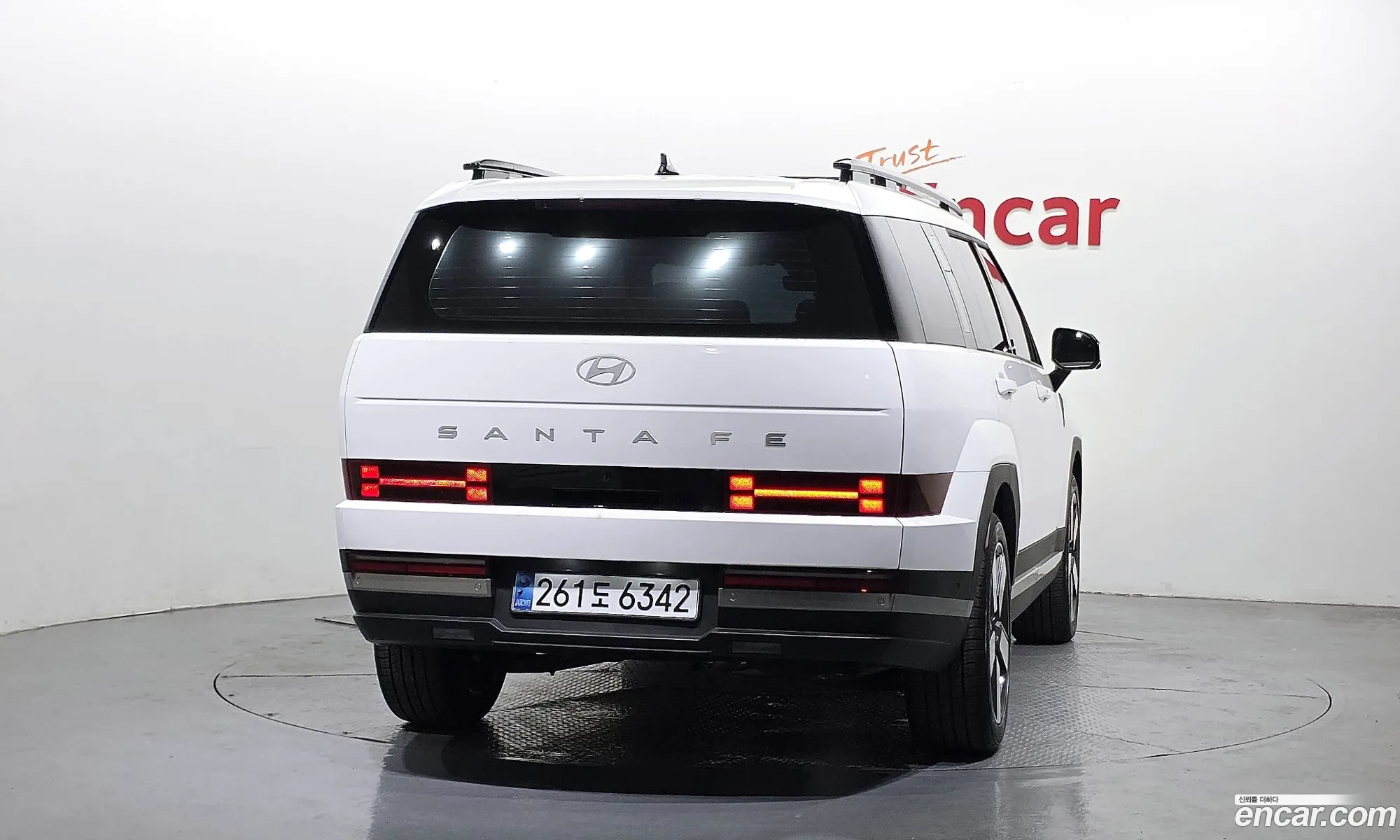 Hyundai Santa Fe 2024 — 19