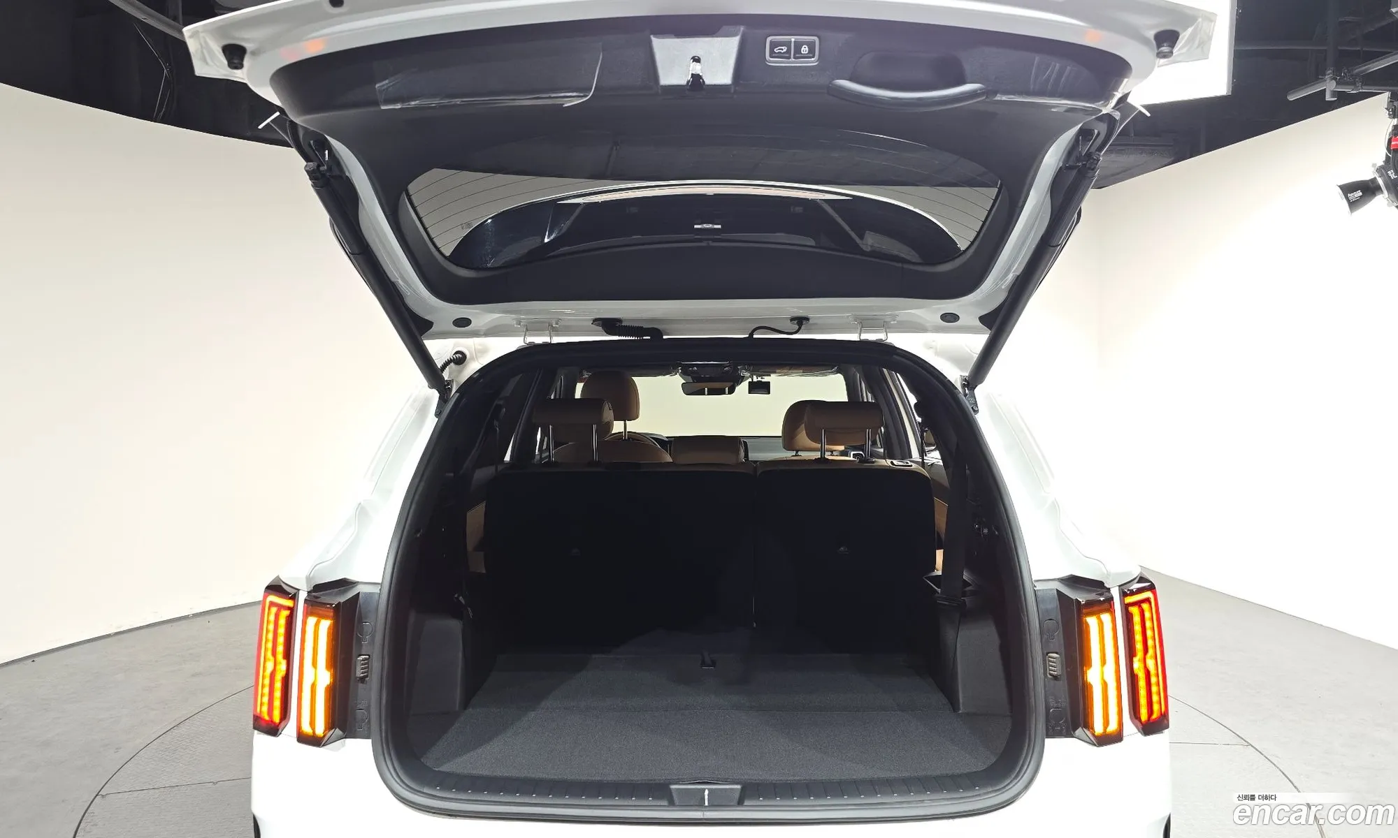Kia Sorento 2022 — 28
