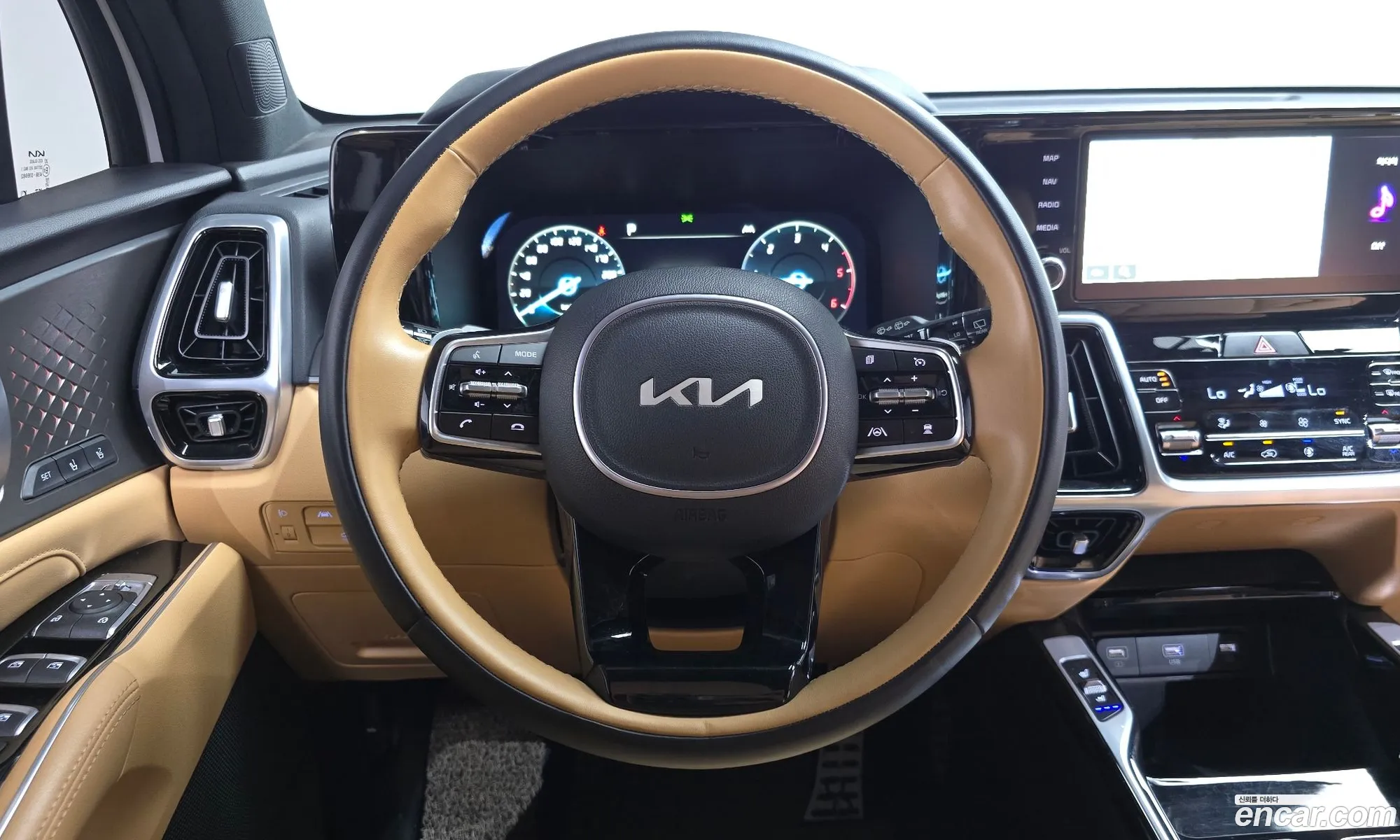 Kia Sorento 2022 — 13