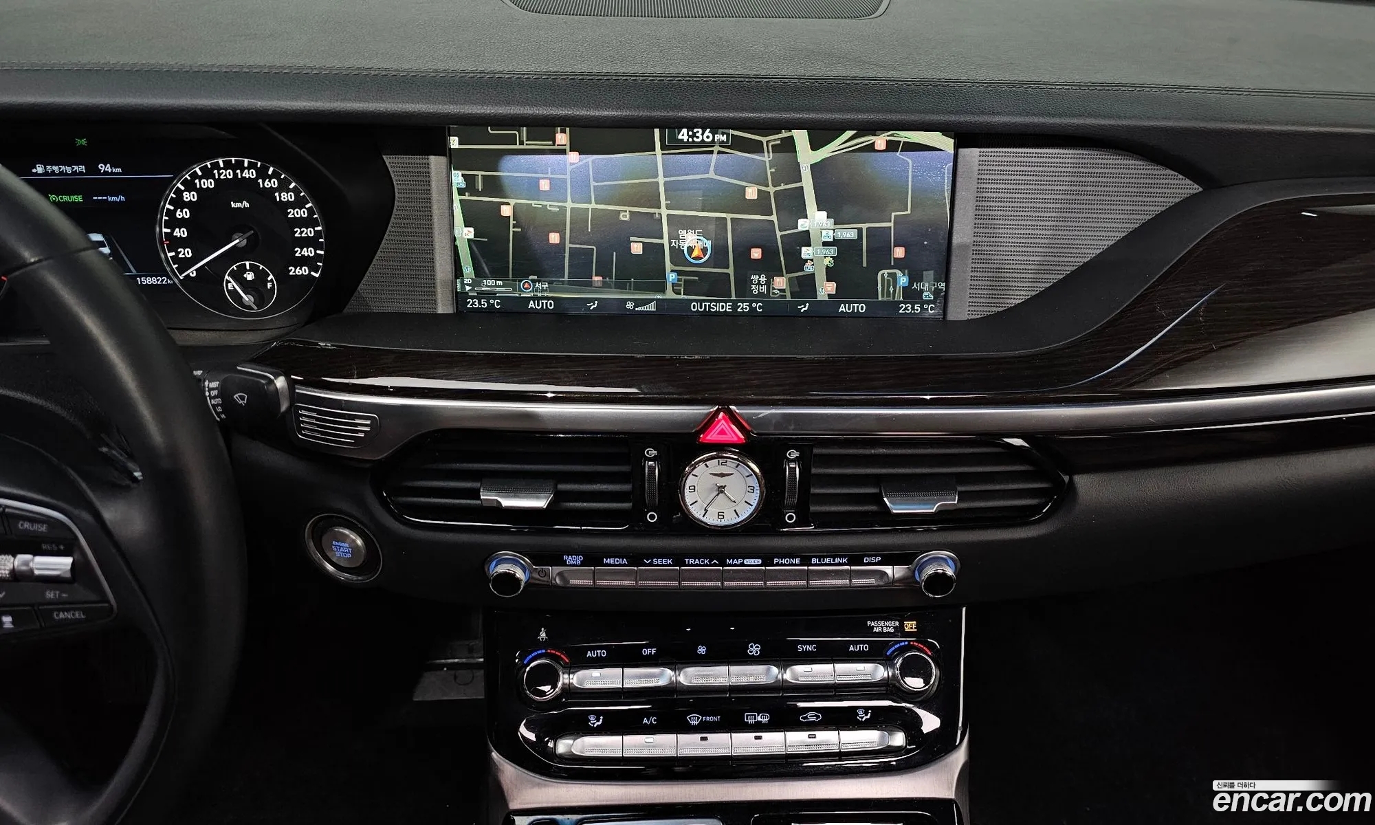 Genesis EQ900 2017 — 11