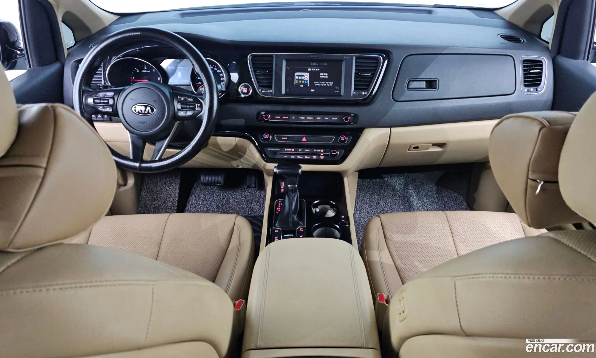 Kia Carnival 2018 — 19