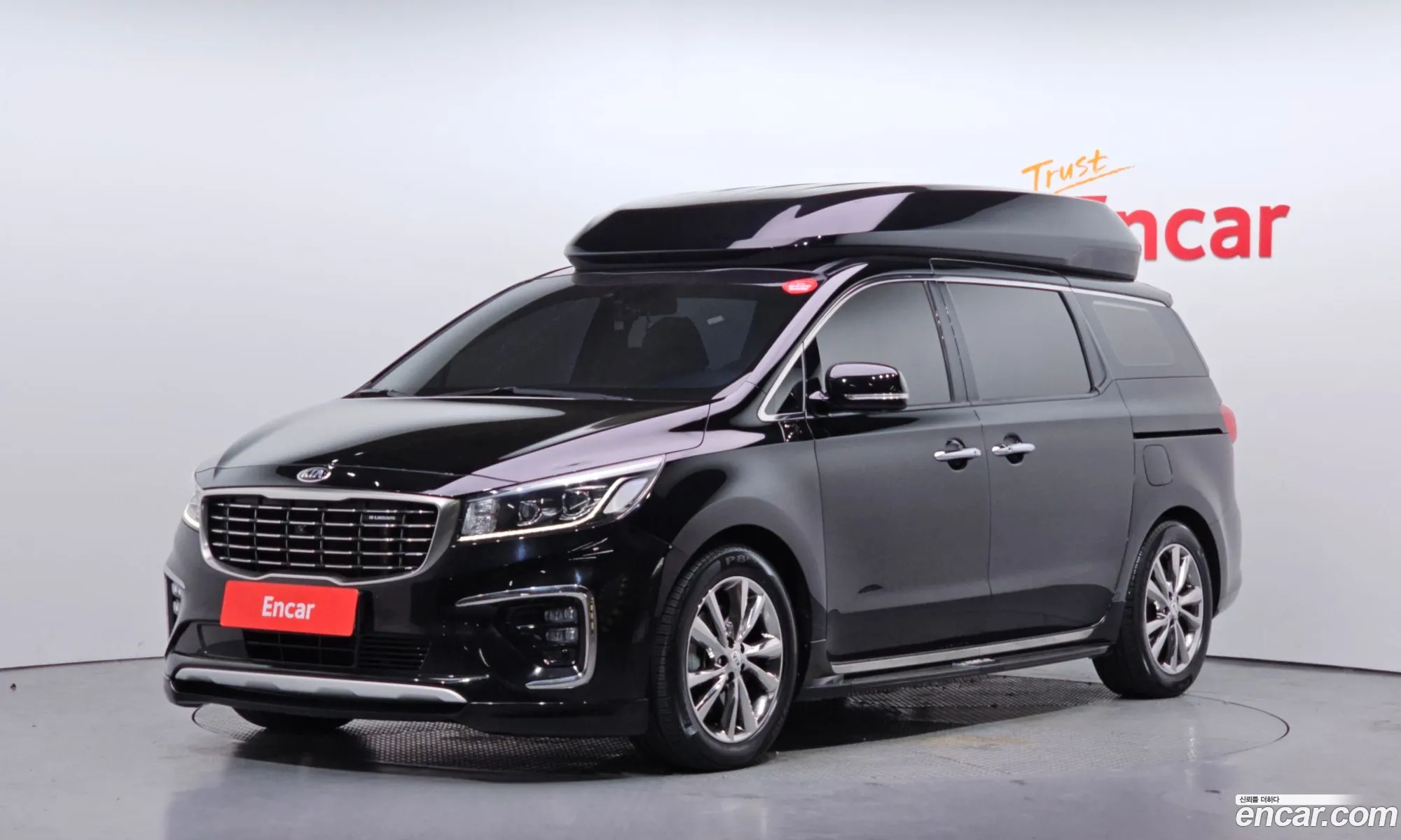 Kia Carnival 2018 — 2