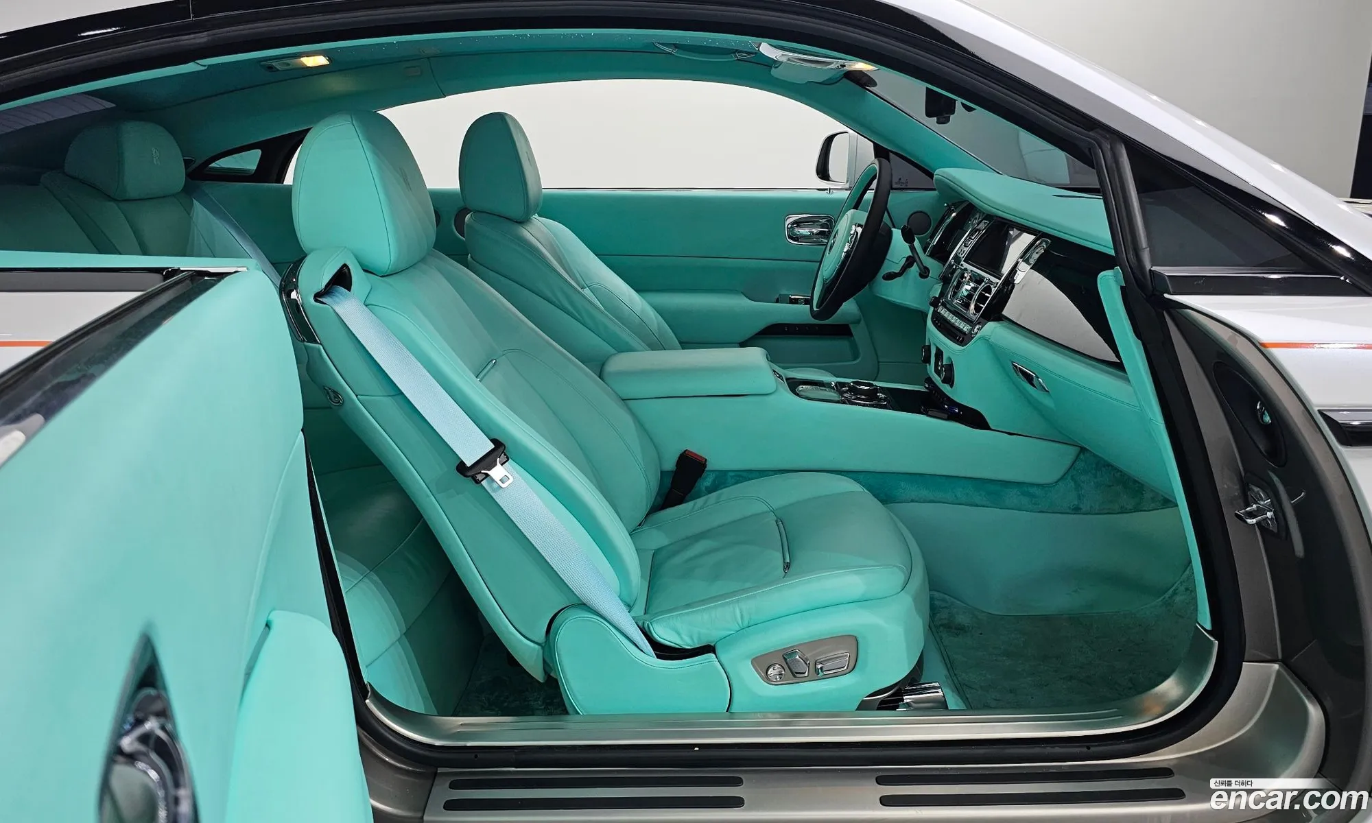 Rolls-Royce Wraith 2014 SCA665C01EUX77652 — 20
