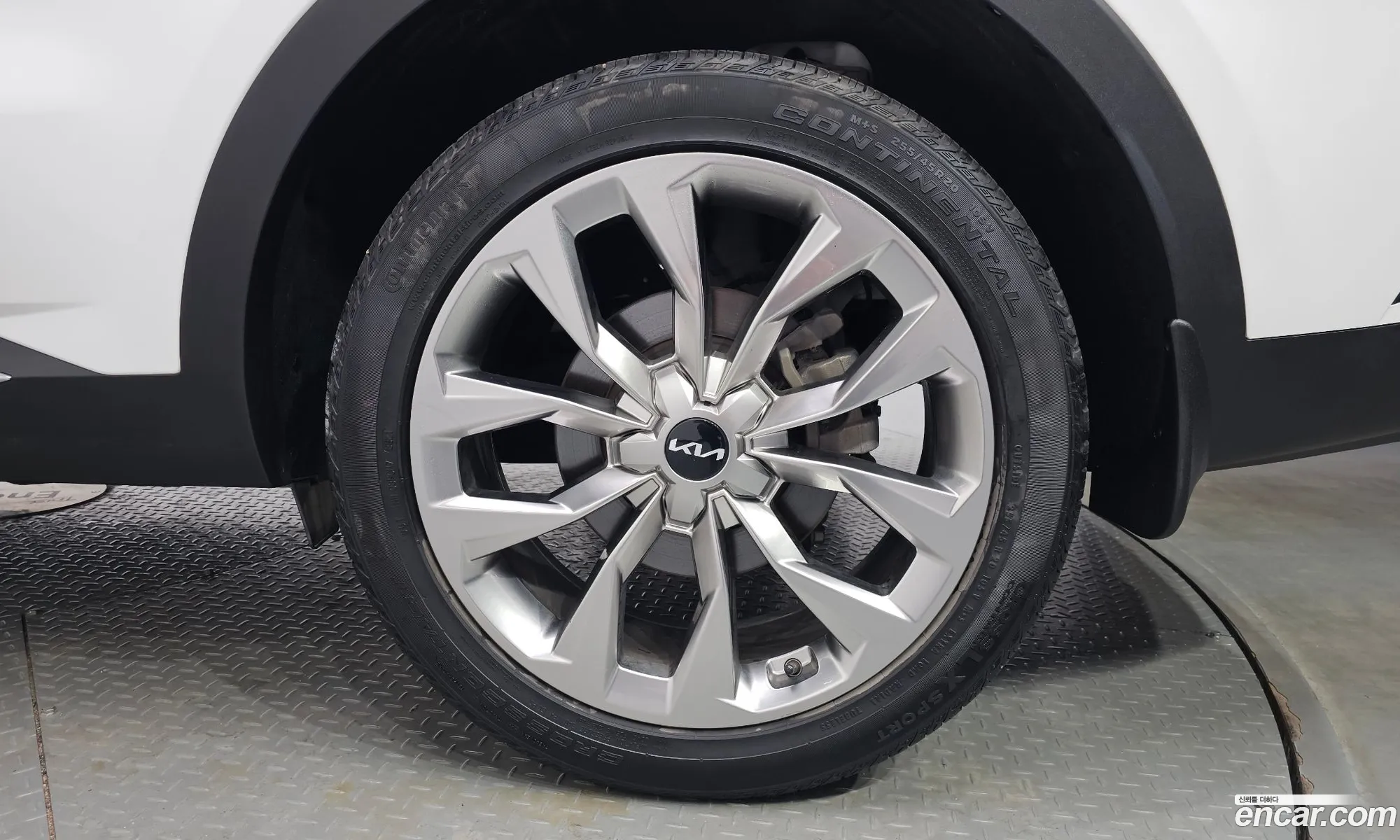 Kia Sorento 2022 — 19