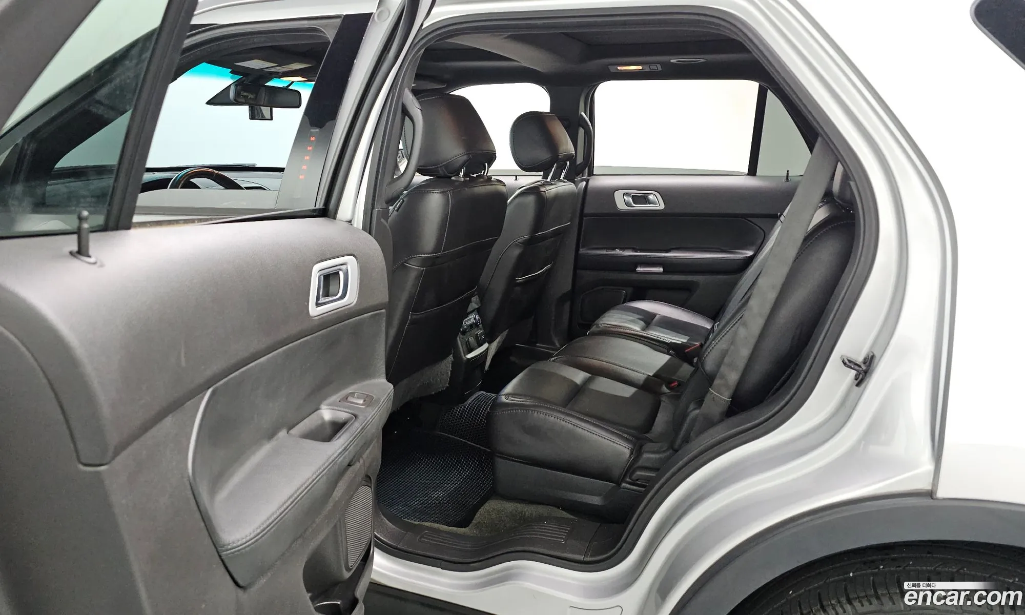 Ford Explorer 2013 1FM5K8F81EGA19579 — 18