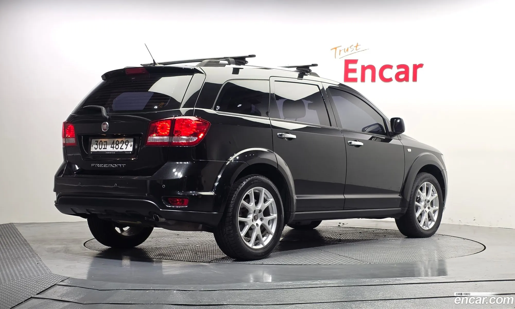 Fiat Freemont 2013 — 15