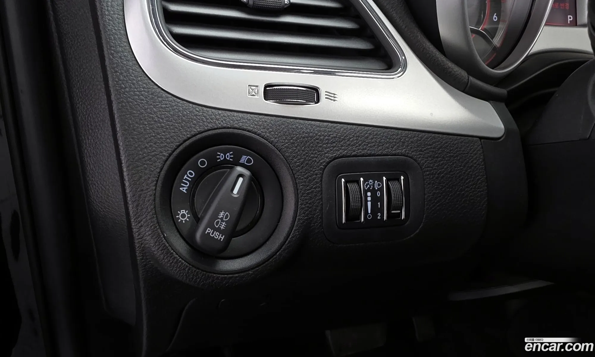 Fiat Freemont 2013 — 2