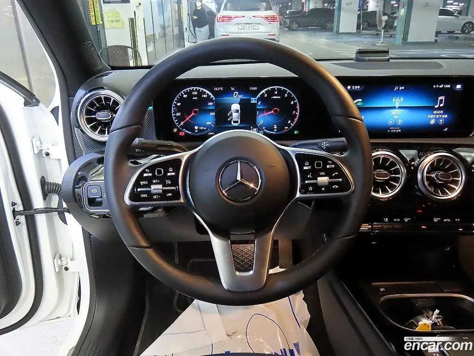 Mercedes-Benz A-Class W177 2022 — 10