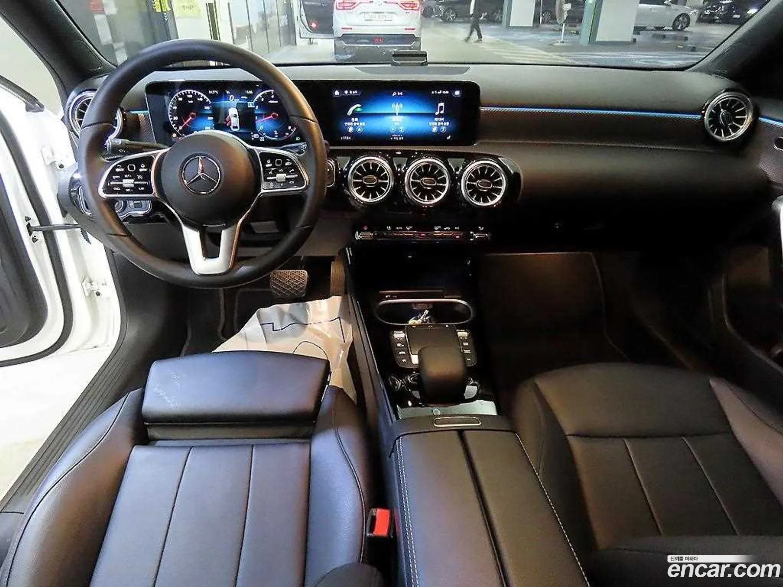 Mercedes-Benz A-Class W177 2022 — 13