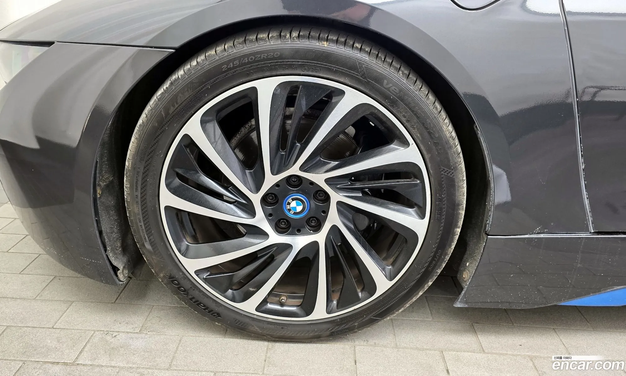 BMW i8 2015 WBY2Z2102FV346697 — 13