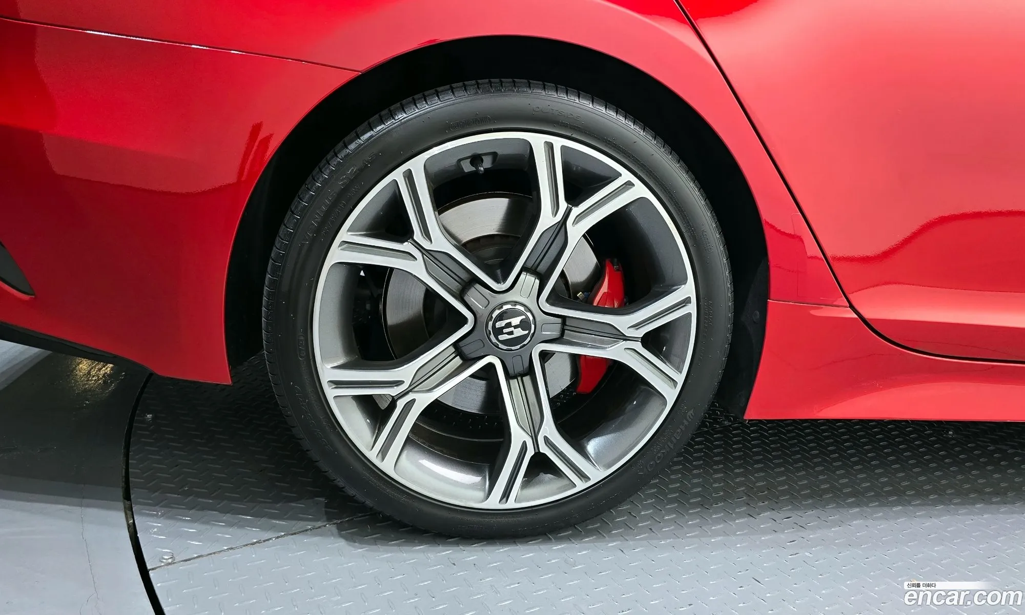 Kia Stinger 2018 — 13