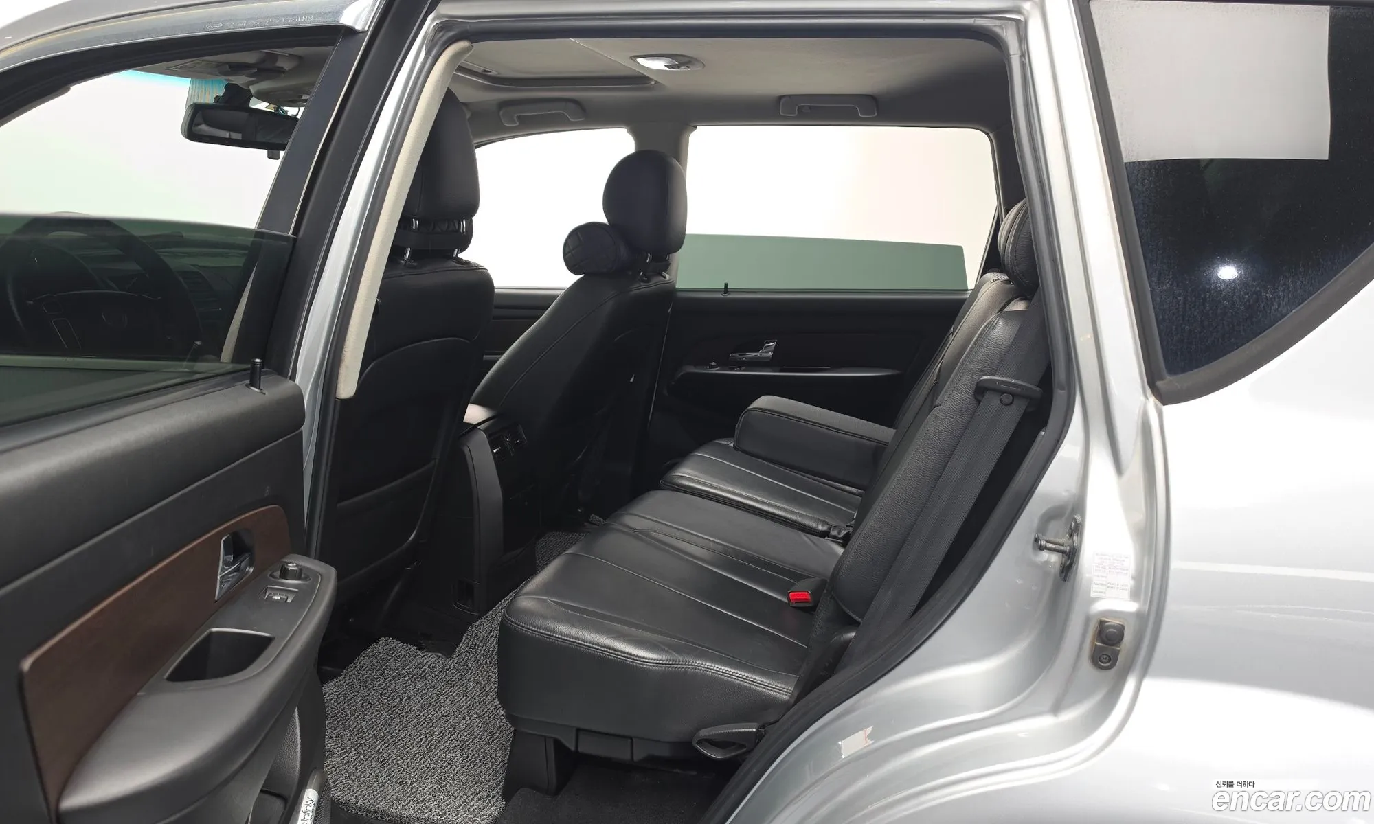 KG Mobility (SsangYong) Rexton W 2014 — 23