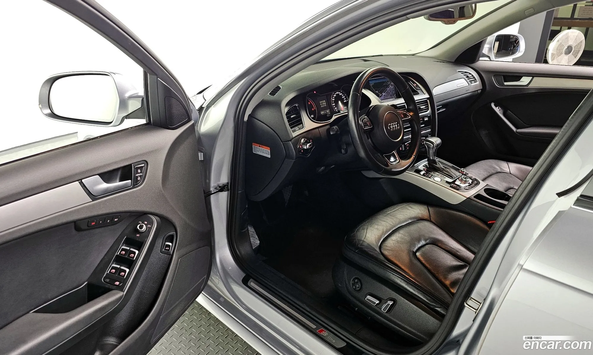 Audi A4 2015 WAUZZZ8K8FA077013 — 11