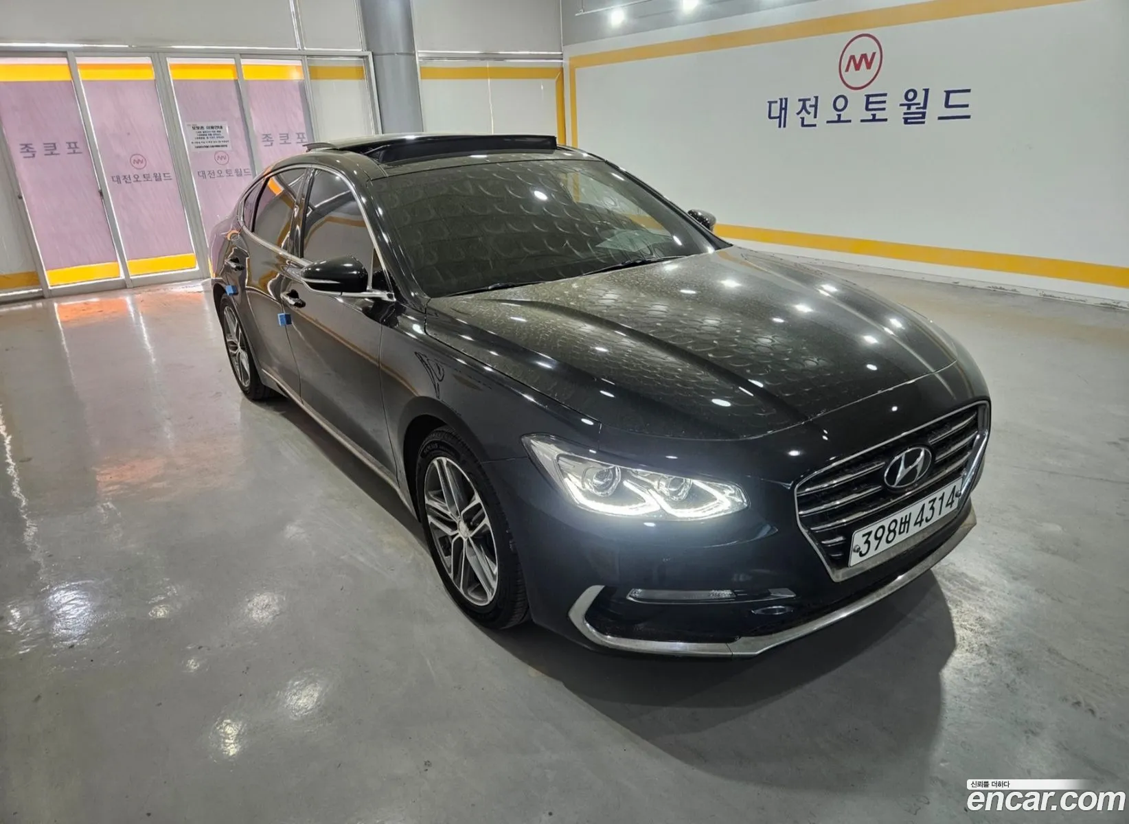 Hyundai Grandeur IG 2018 — 16