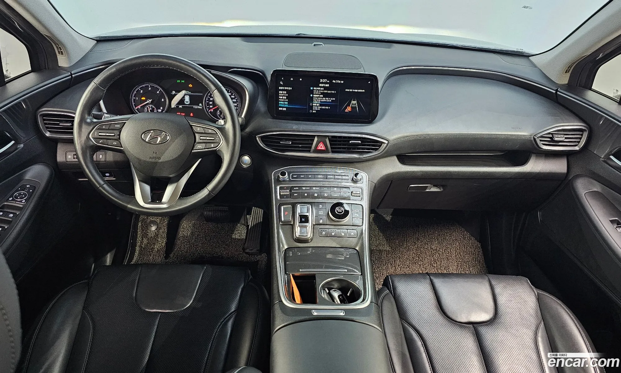 Hyundai Santa Fe 2021 — 25