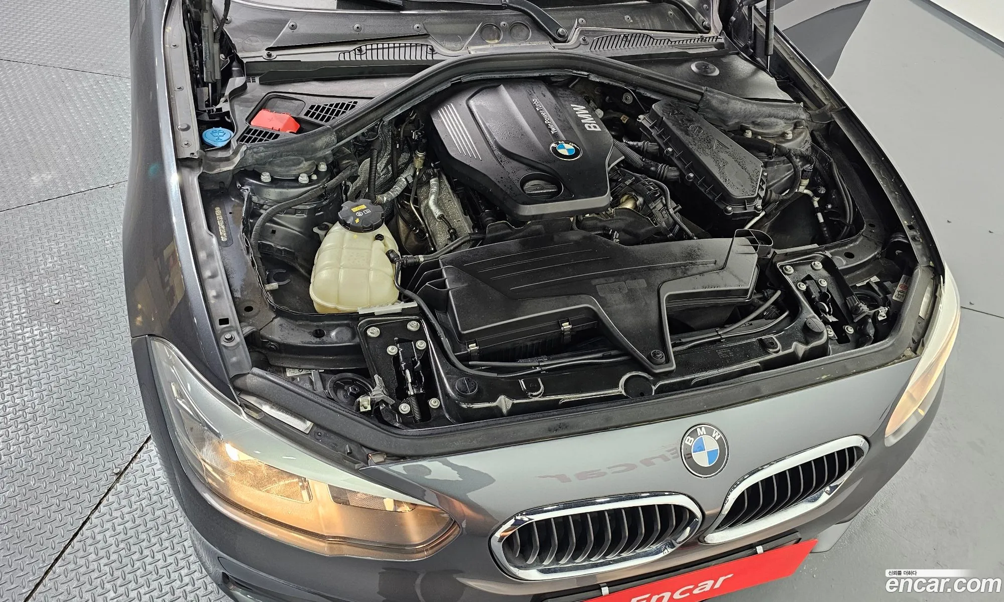 BMW 1 Series 2017 WBA1S5109H5D29272 — 17