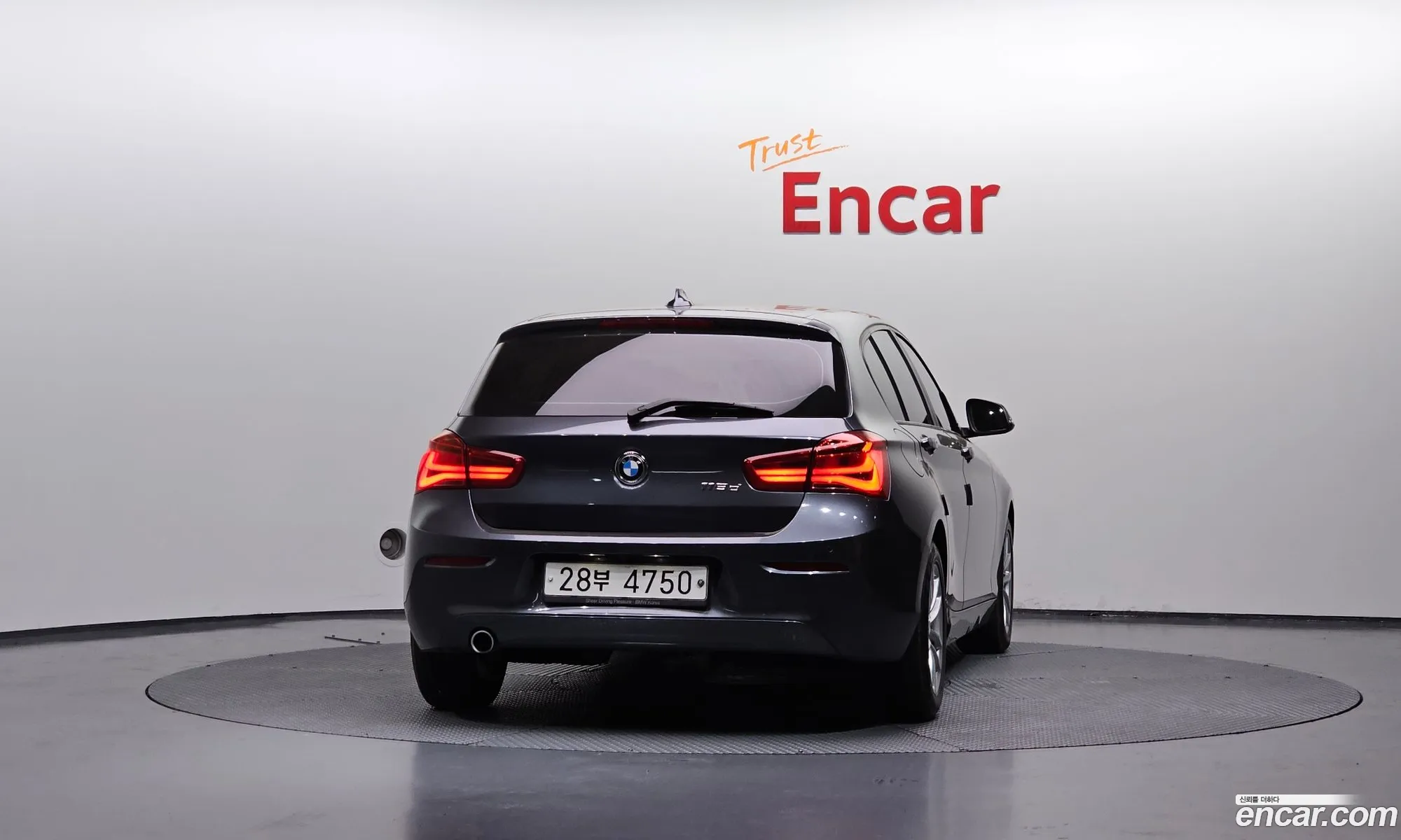 BMW 1 Series 2017 WBA1S5109H5D29272 — 13