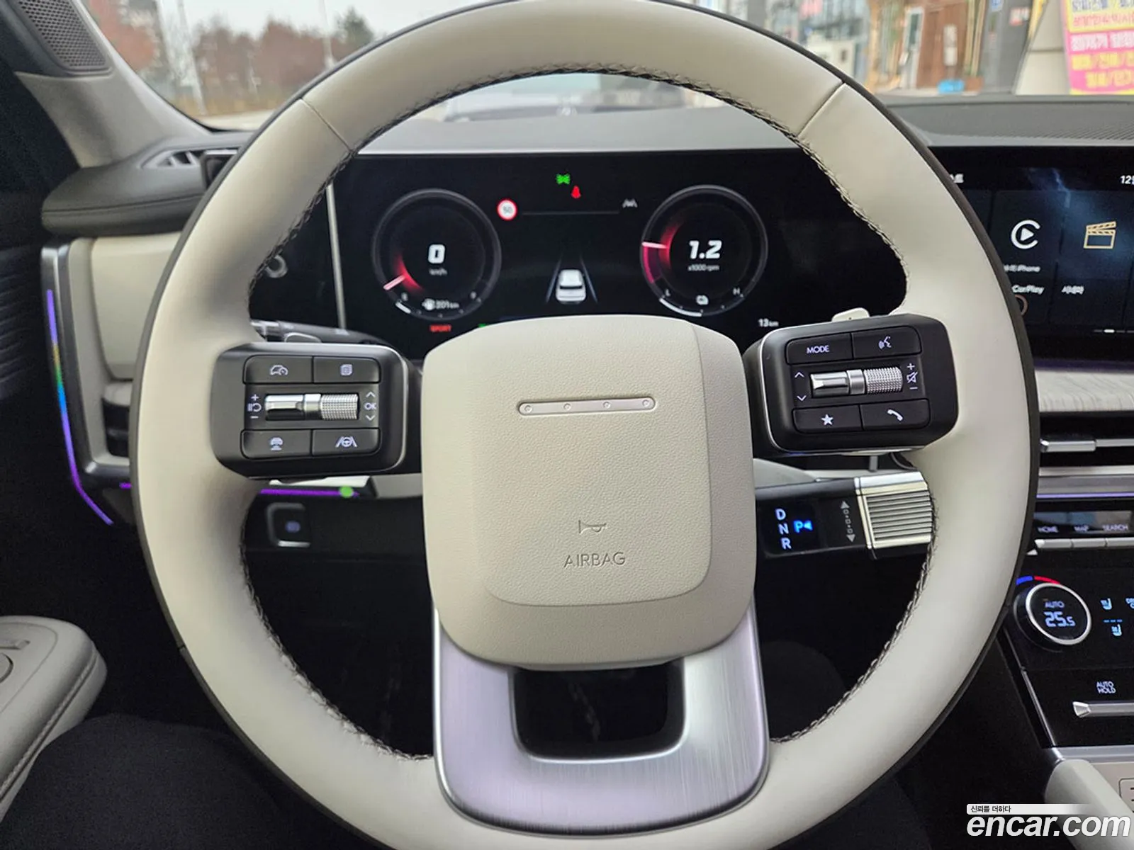 Hyundai Santa Fe 2025 — 3