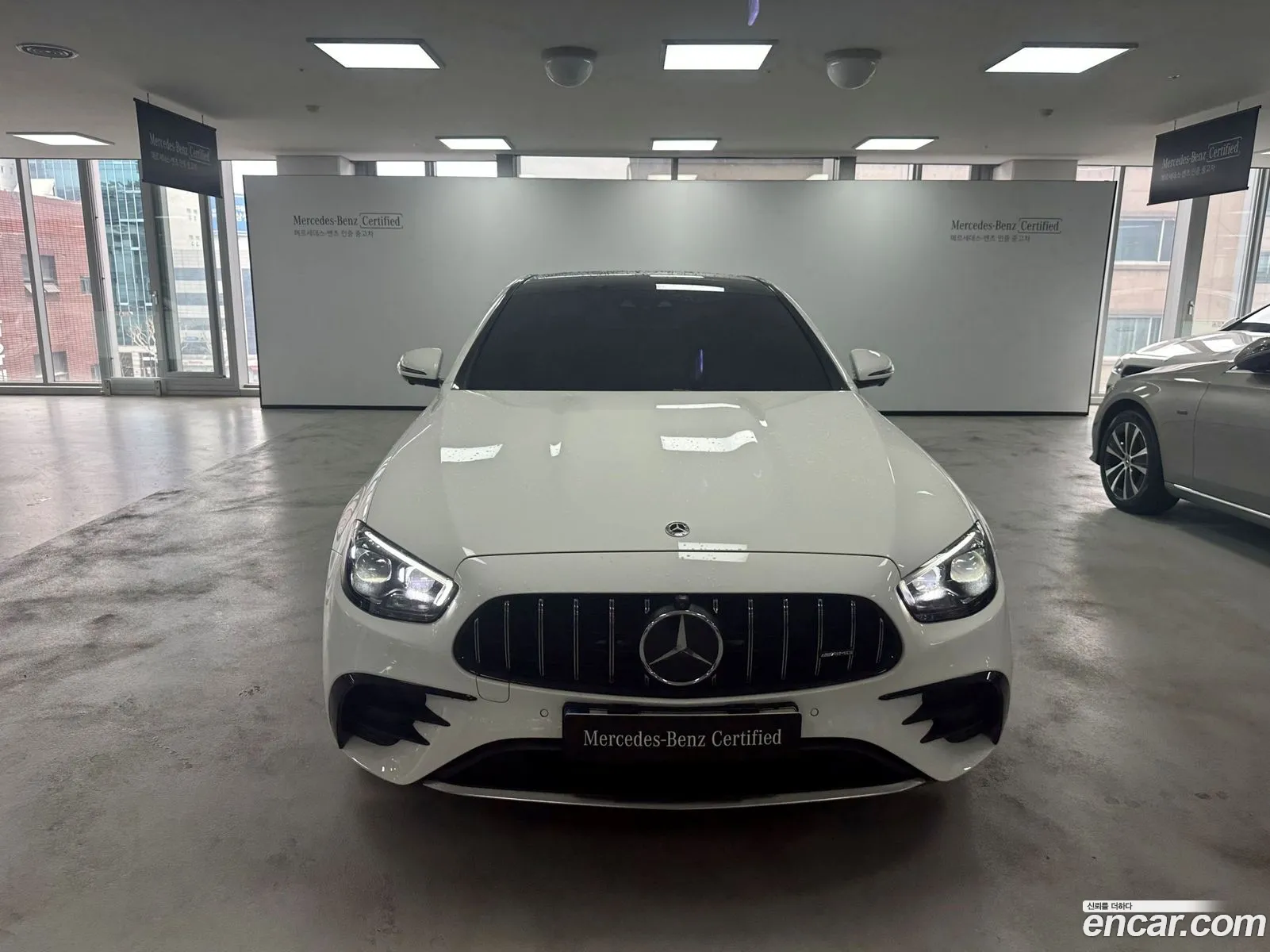Mercedes-Benz E-Class W213 2022 — 15