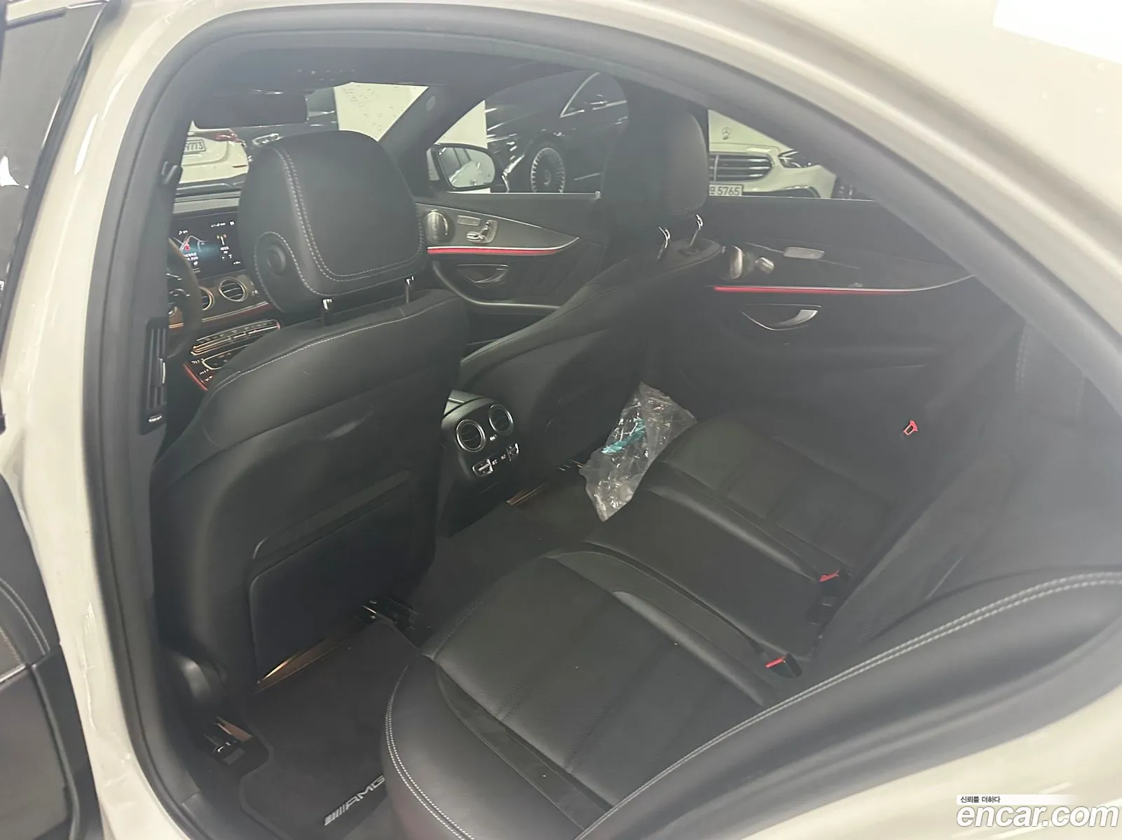 Mercedes-Benz E-Class W213 2022 — 13