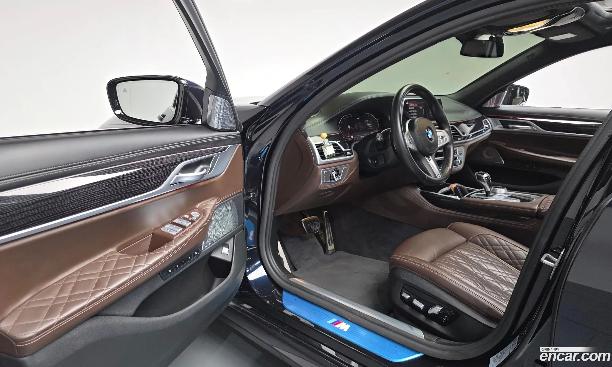 BMW 7 Series 2021 — 2