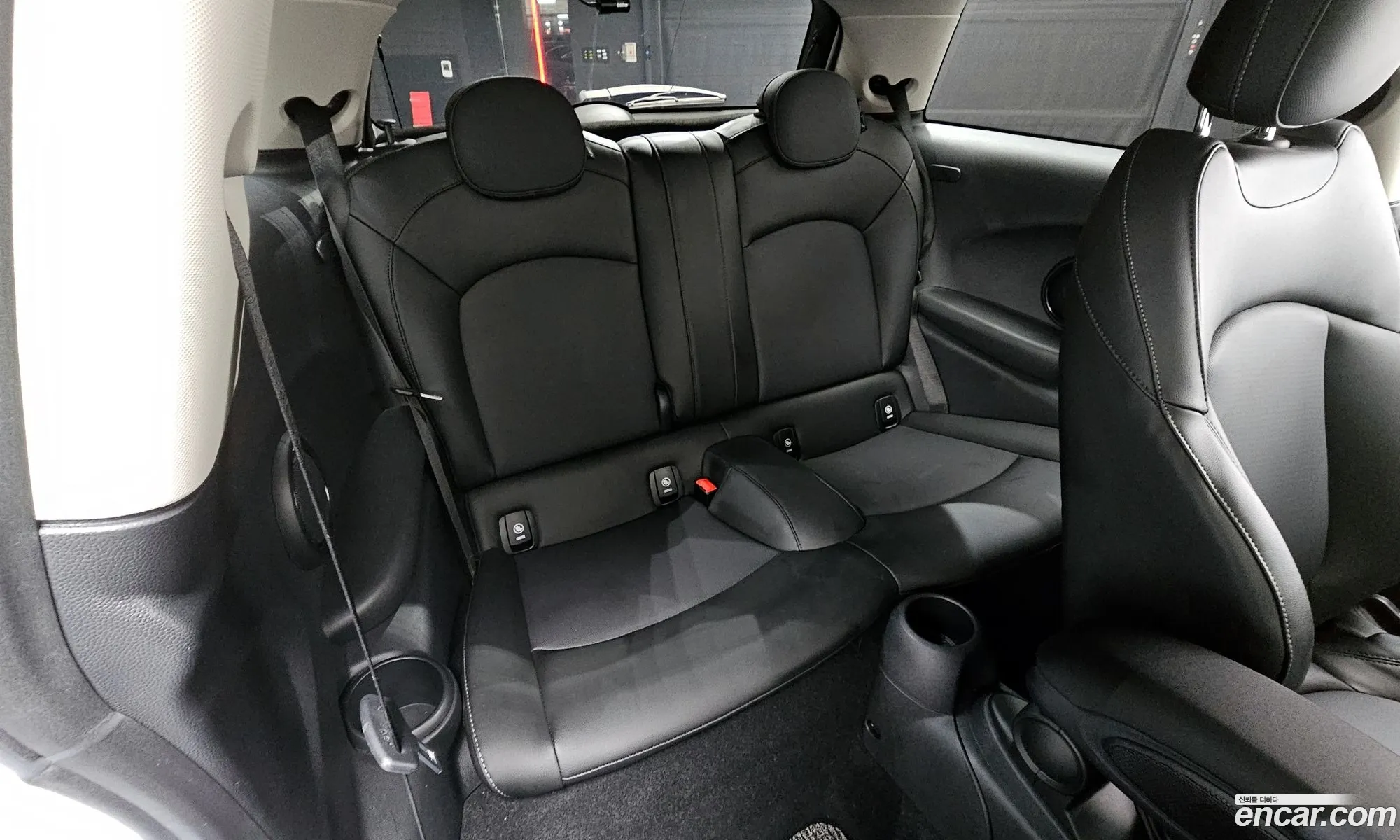 Mini Cooper 2020 — 4