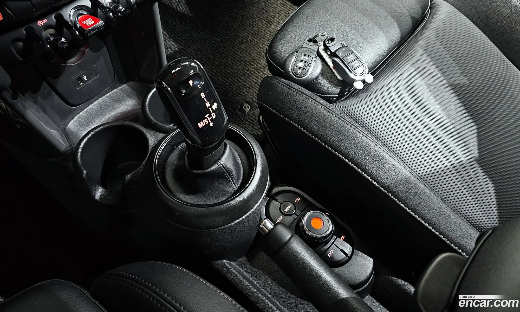 Mini Cooper 2020 — 11