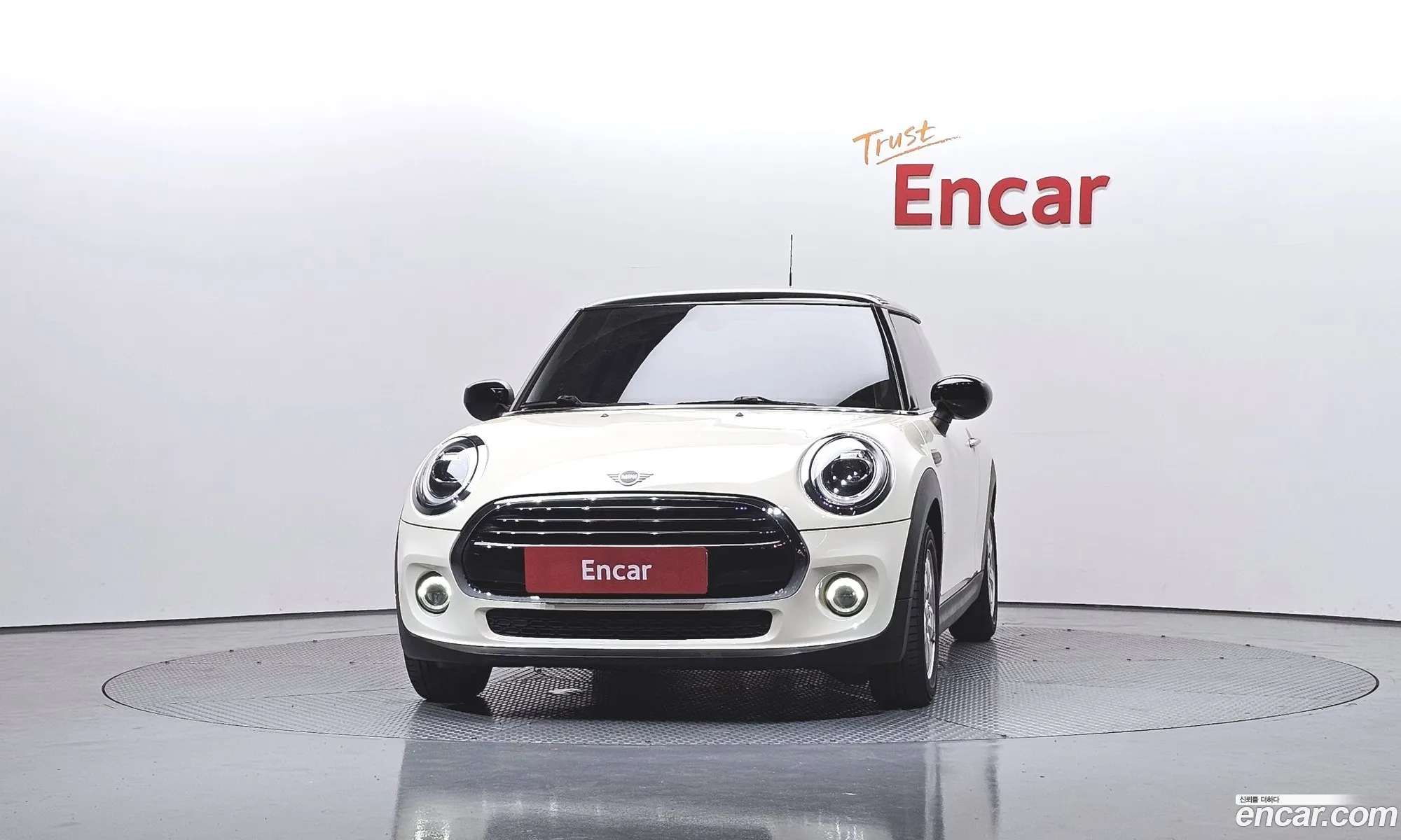 Mini Cooper 2020 — 8