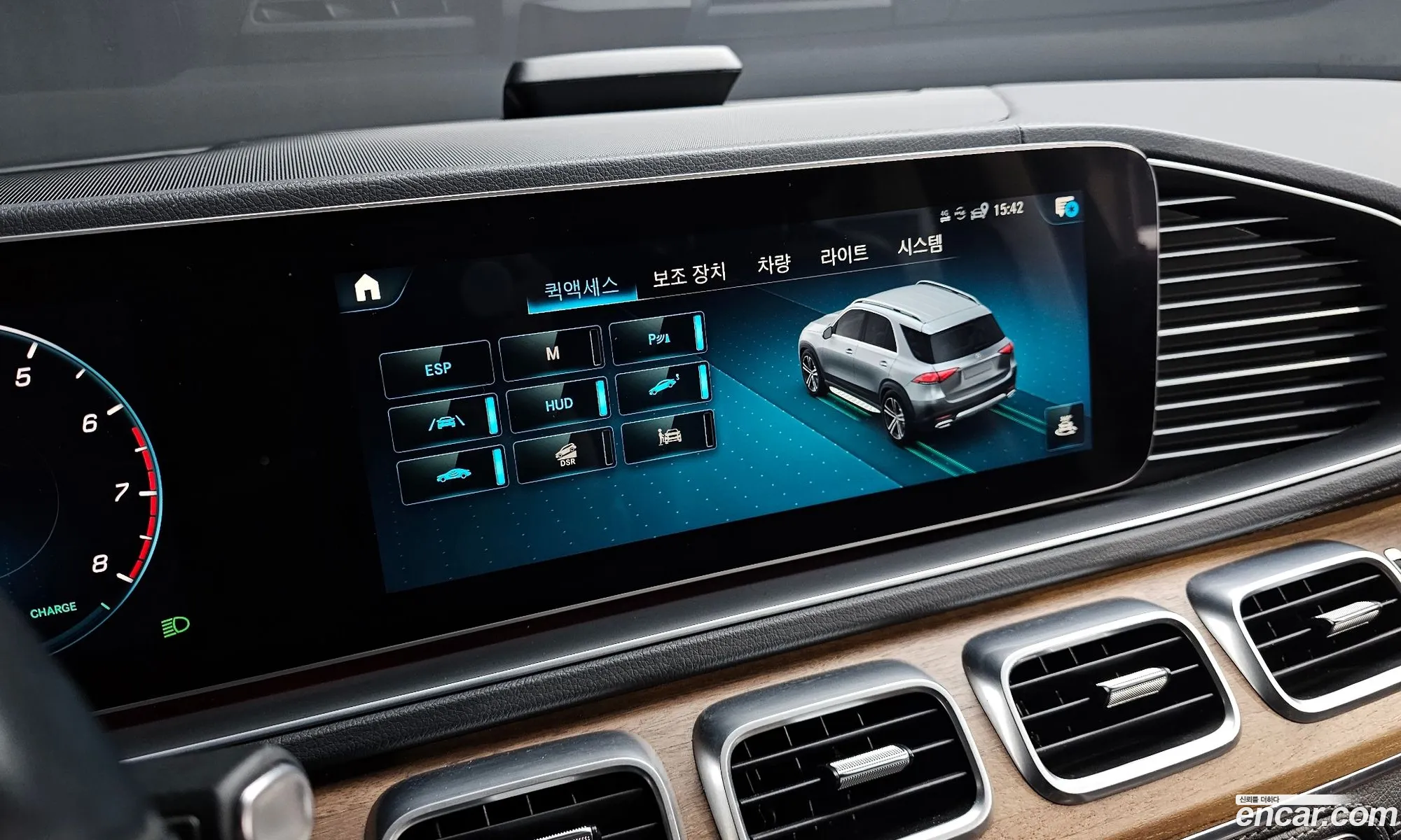 Mercedes-Benz GLE-Class W167 2019 — 10