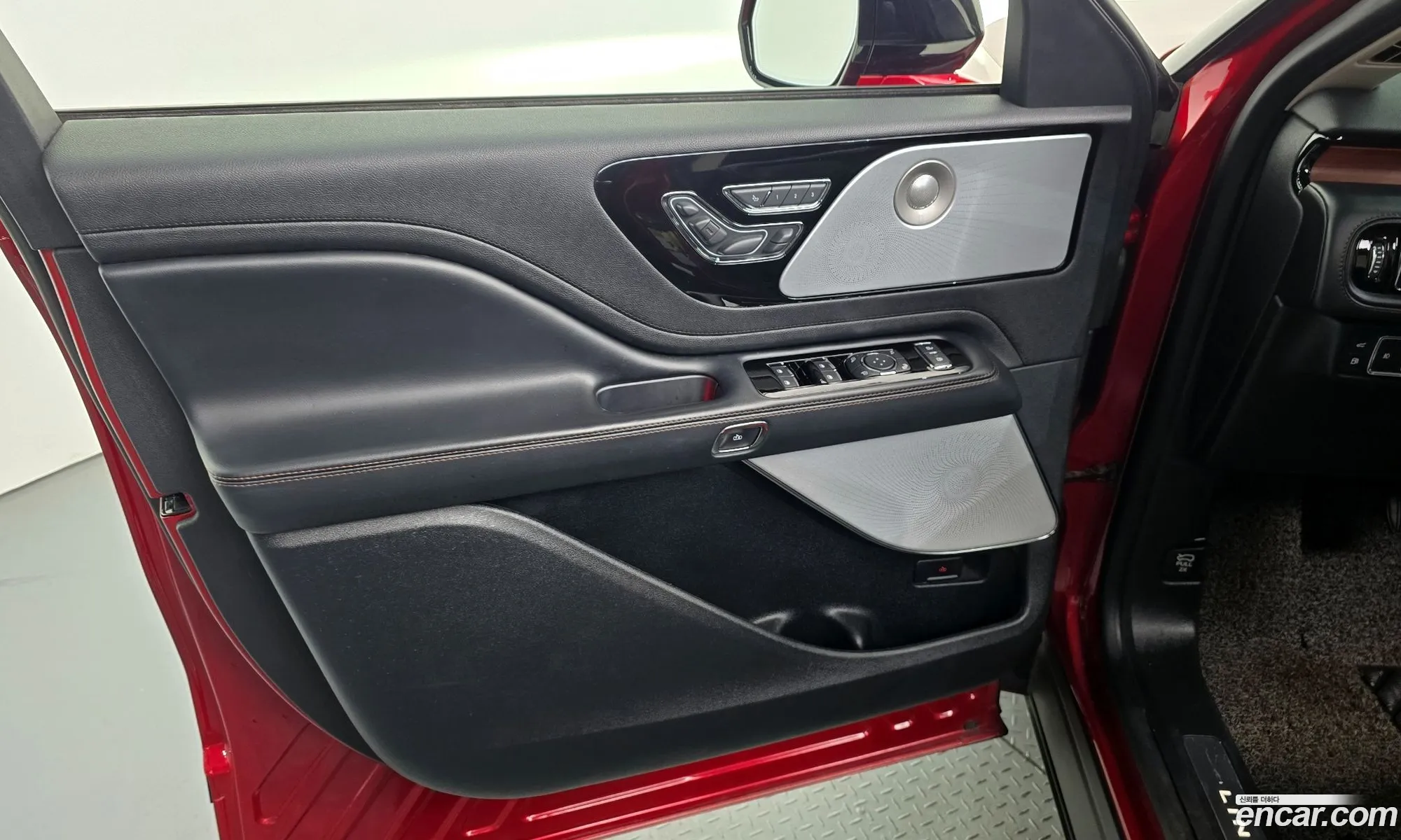 Lincoln Aviator 2020 — 4