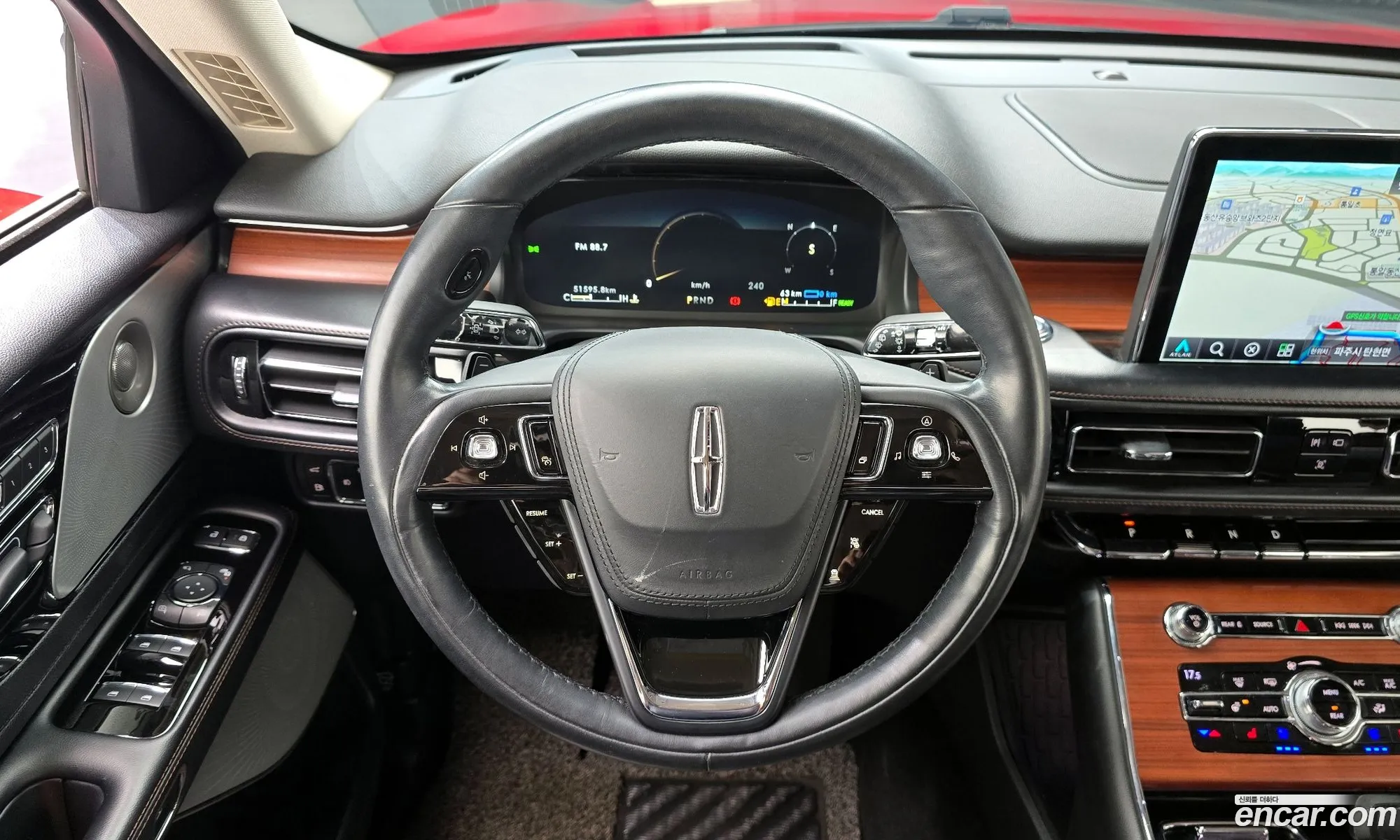 Lincoln Aviator 2020 — 3