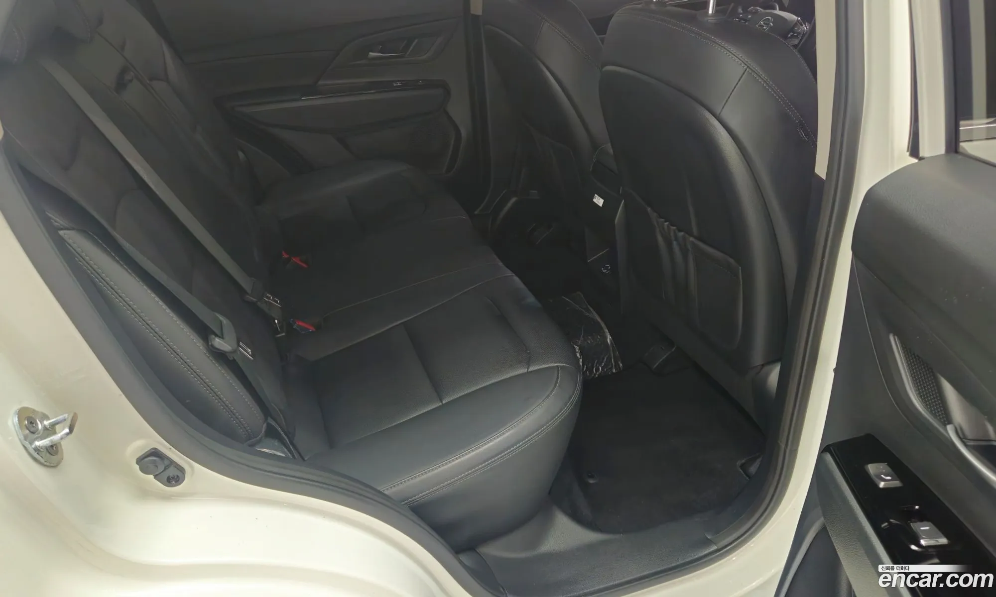 KG Mobility (SsangYong) Beautiful Korando 2020 — 6