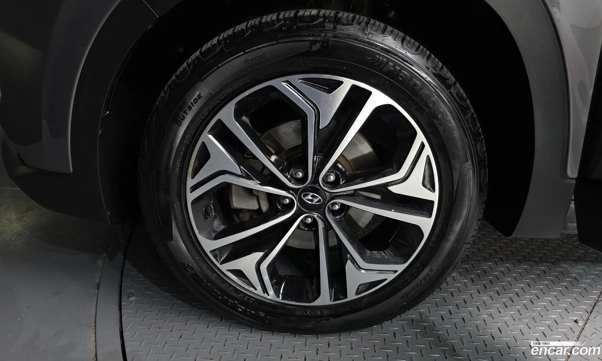 Hyundai Santa Fe TM 2018 — 22