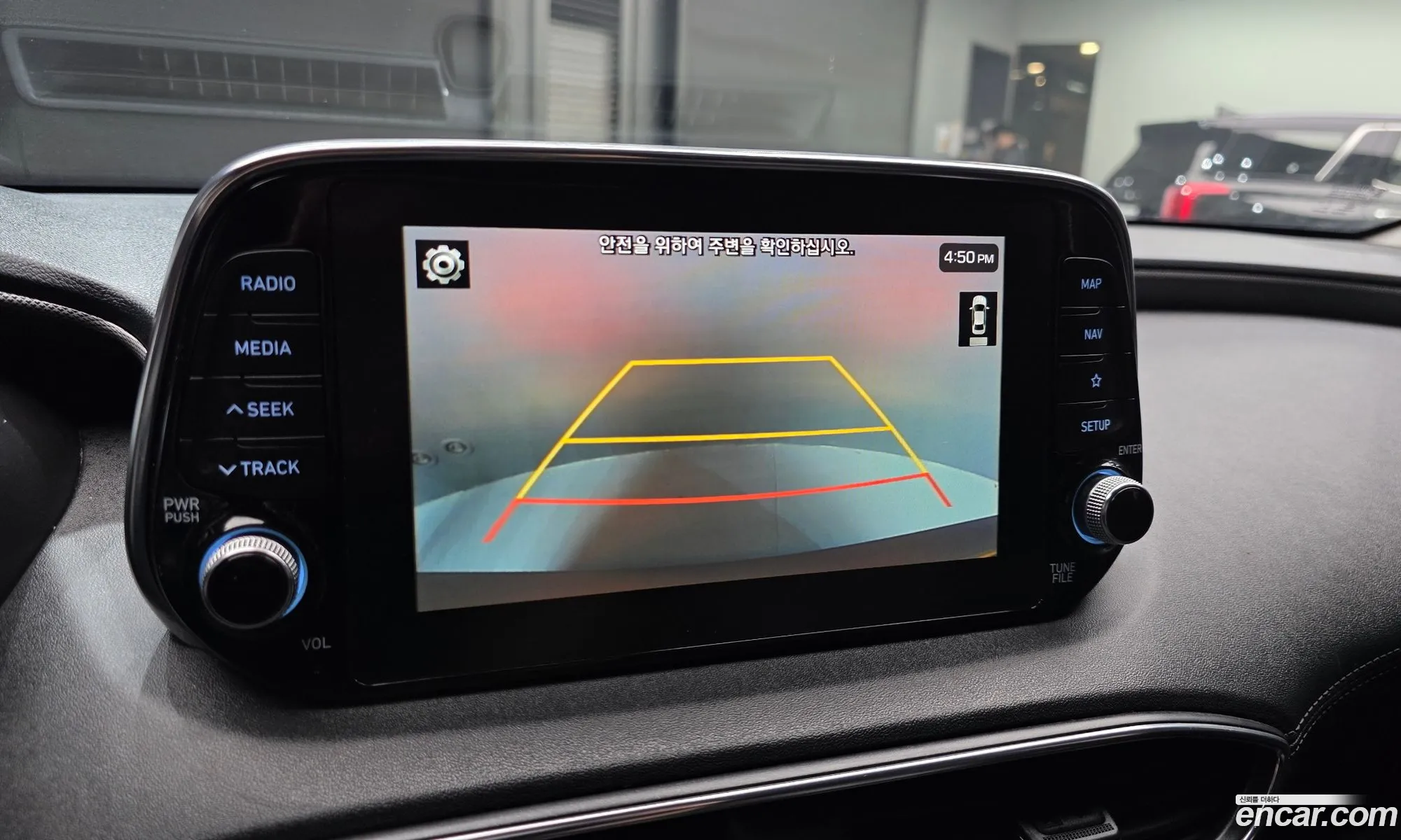 Hyundai Santa Fe TM 2018 — 9