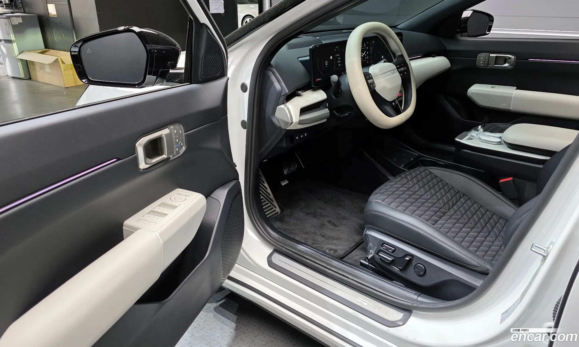 Kia EV4 2026 — 4