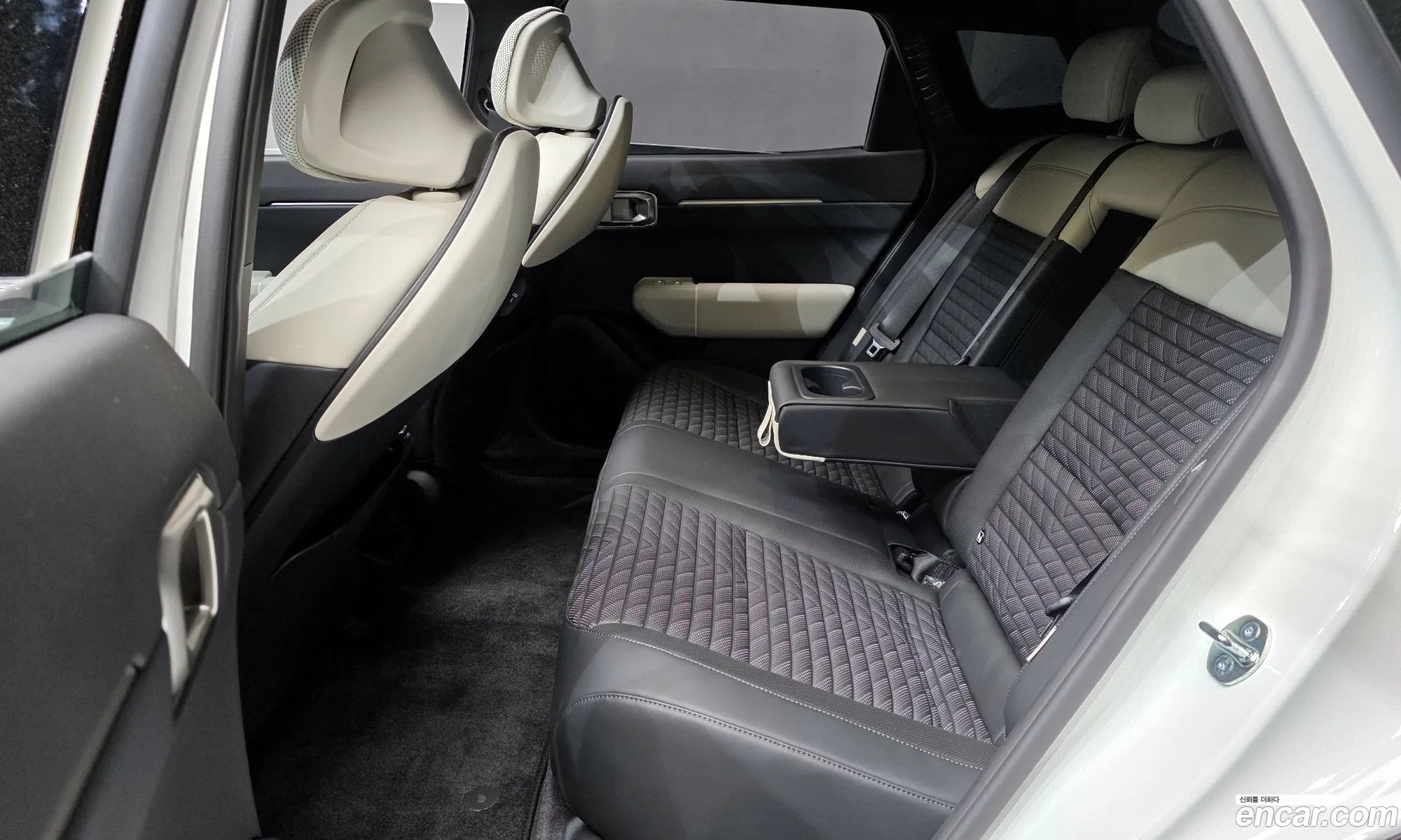 Kia EV4 2026 — 3