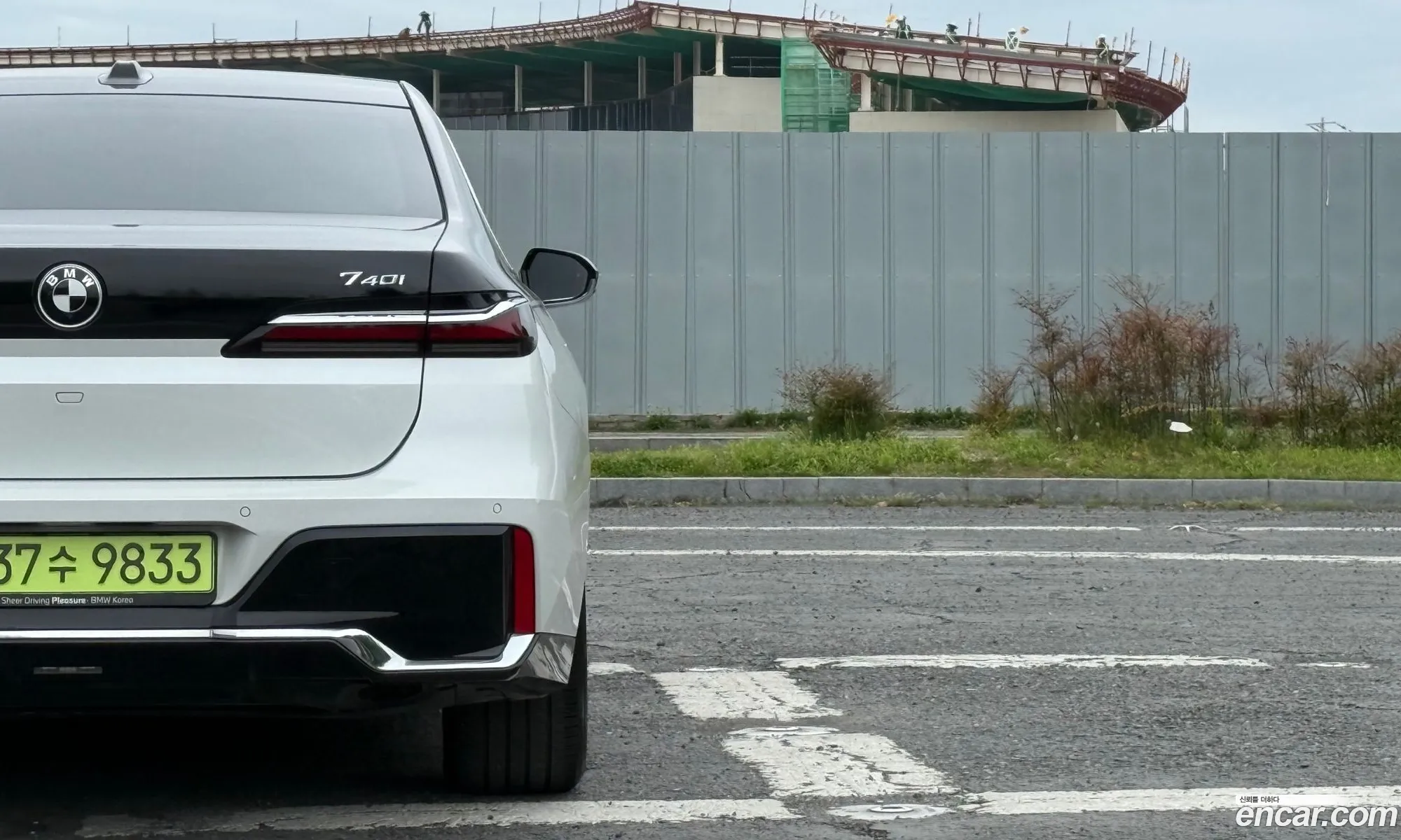 BMW 7 Series 2024 — 12