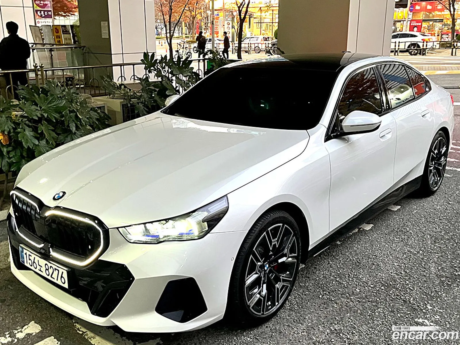BMW 5 Series 2025 — 9