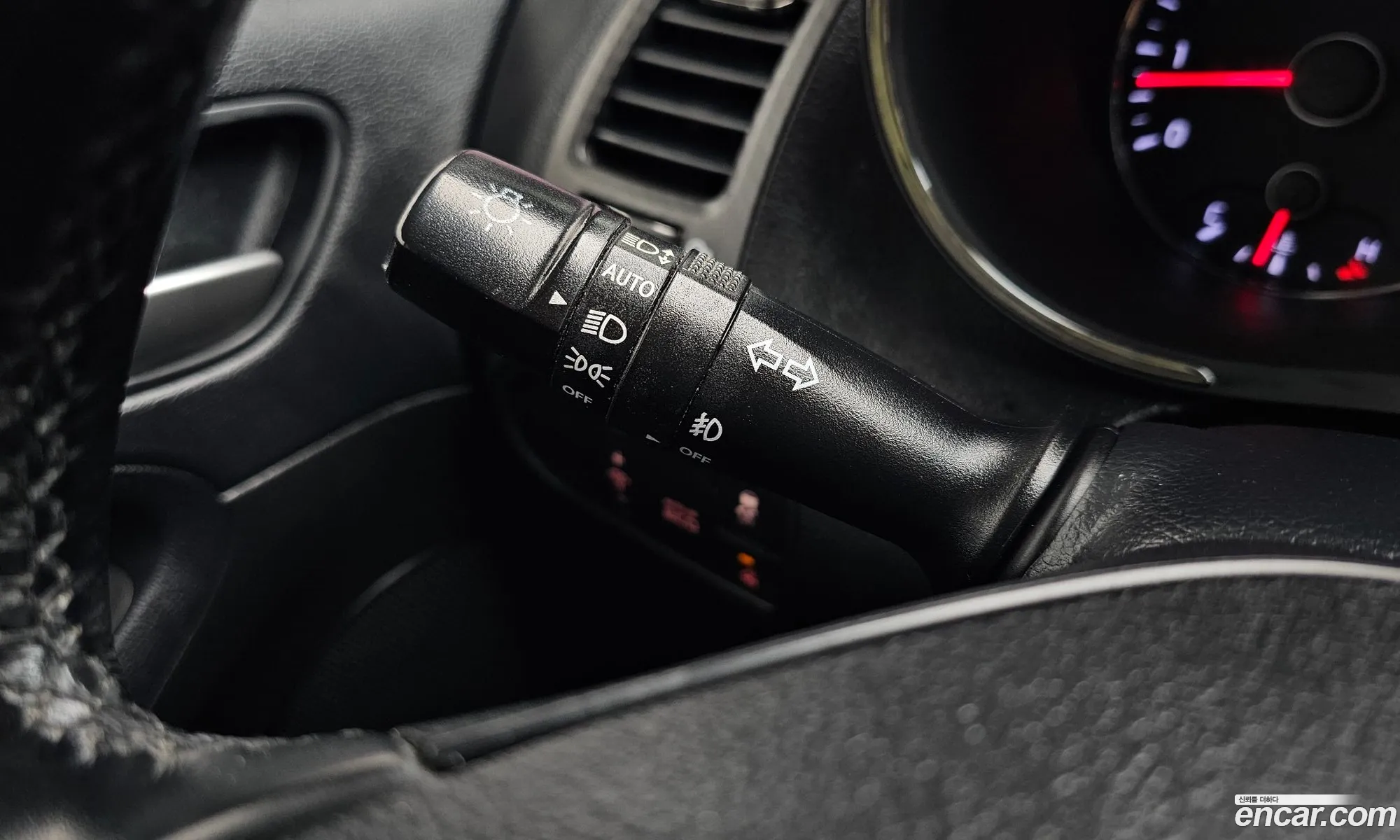 Kia K3 2015 — 4