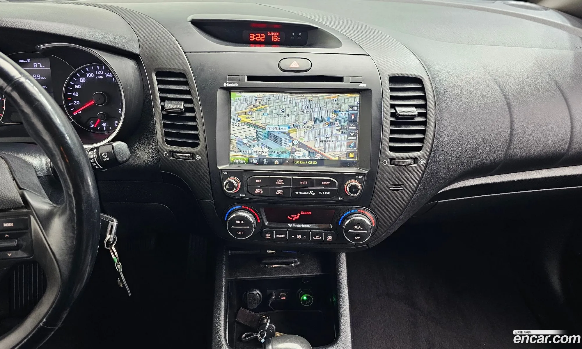 Kia K3 2015 — 27