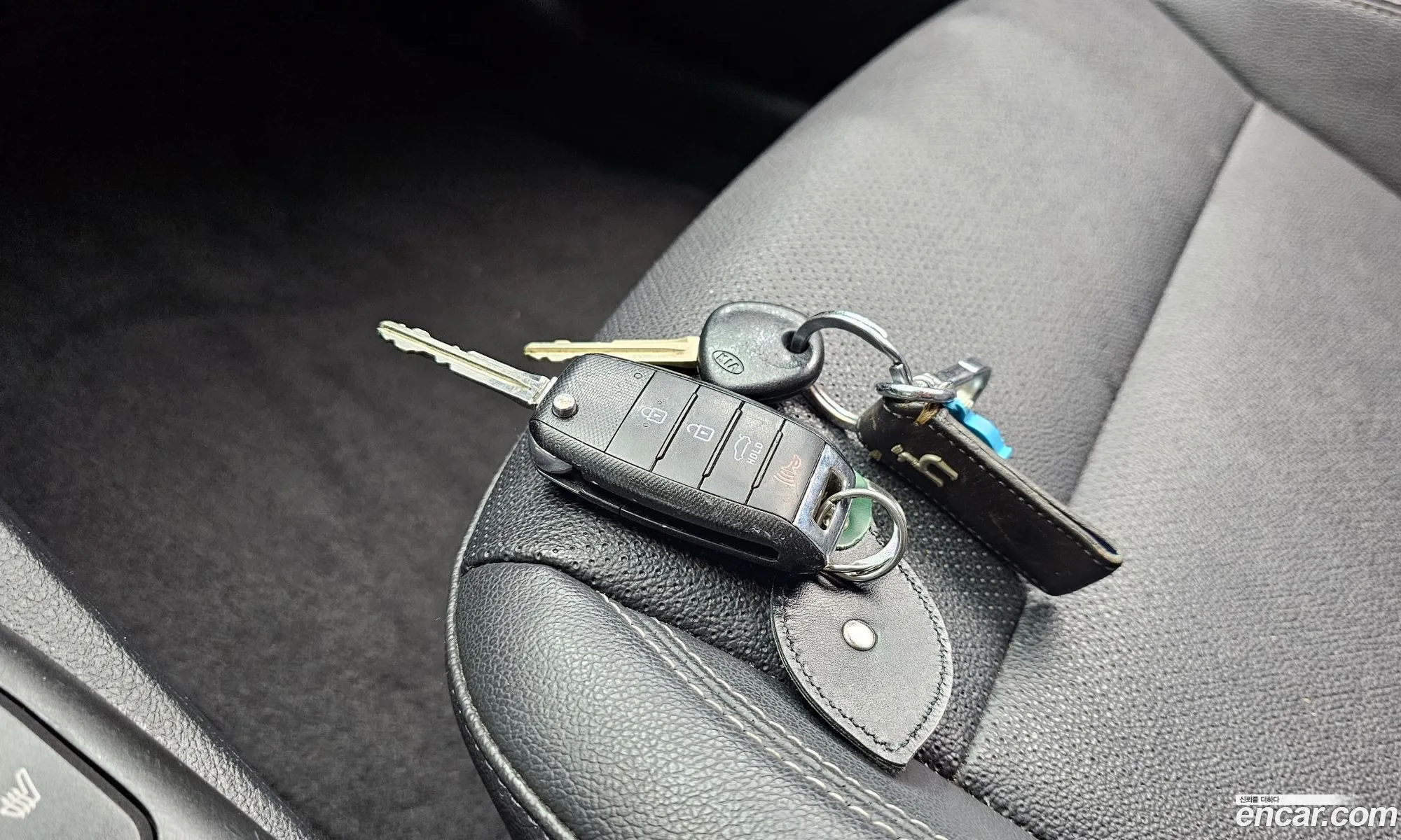 Kia K3 2015 — 7