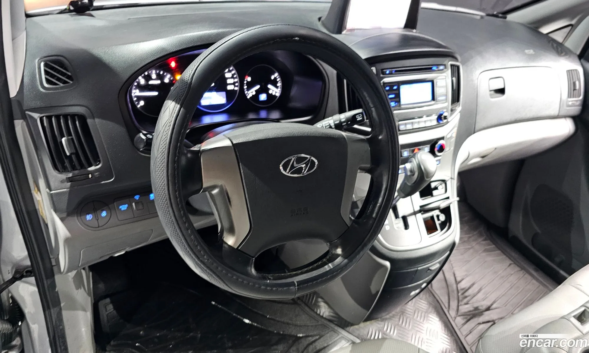 Hyundai Grand Starex 2020 — 7