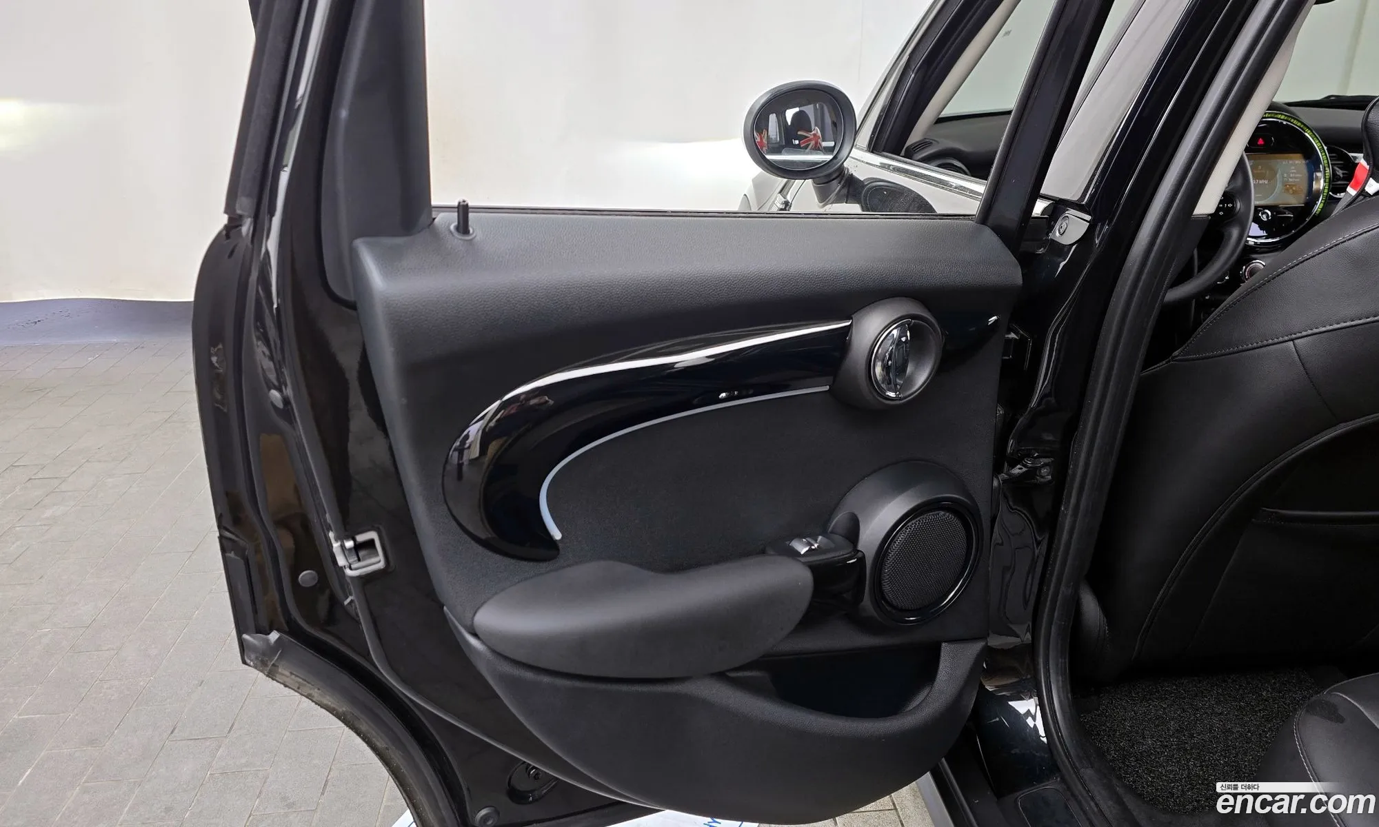 Mini Cooper 2022 — 5